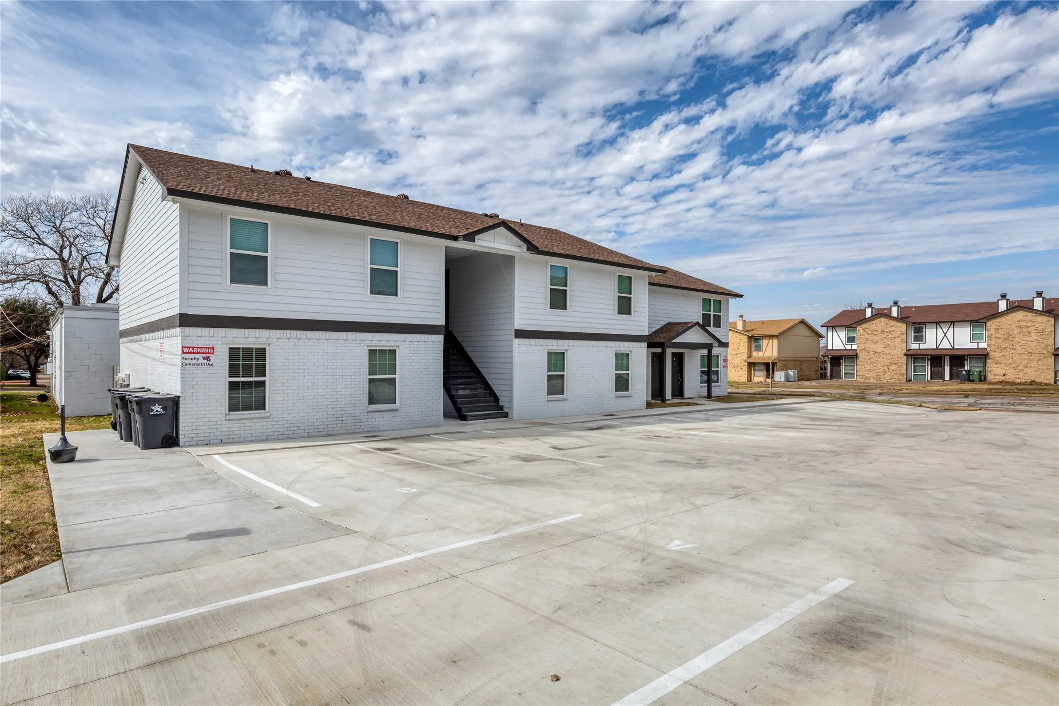 Apartment For Rent in Tarrant County , 2016 Paisley Drive C, Arlington, Texas 76015, 2 Bedroom, 1 Bathroom, Garage spaces, 1,080 Sqft, built in 1979, mls#21348195, Real Estate Agent in Arlington, Homes For Rent in Tarrant county, Homes For Rent in Arlington, Realtor in Arlington Texas, Real Estate Brokerage Independent Realty Texas, Luminita Cordes Realtor