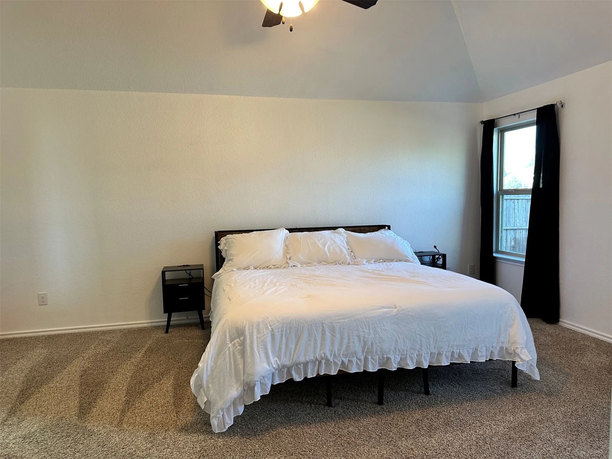 Single Family Residence For Sale in Erath County , 805 Wind Song, Stephenville, Texas 76401, 3 Bedroom, 2 Bathroom, 2 Garage spaces, 1,628 Sqft, built in 2015, mls#21361383, Real Estate Agent in Stephenville, Homes For Sale in Erath county, Homes For Sale in Stephenville, Realtor in Stephenville Texas, Real Estate Brokerage Independent Realty Texas, Luminita Cordes Realtor