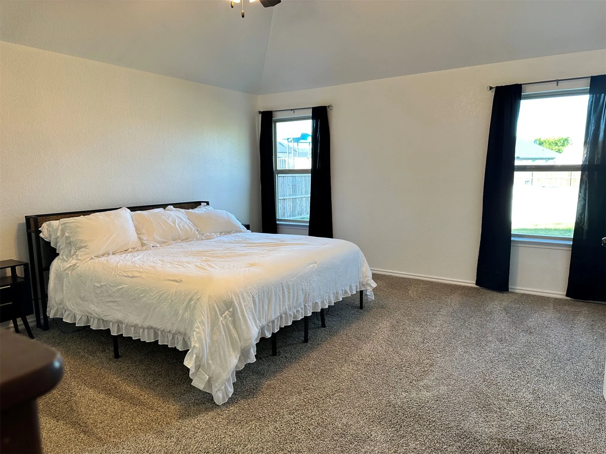 Single Family Residence For Sale in Erath County , 805 Wind Song, Stephenville, Texas 76401, 3 Bedroom, 2 Bathroom, 2 Garage spaces, 1,628 Sqft, built in 2015, mls#21361383, Real Estate Agent in Stephenville, Homes For Sale in Erath county, Homes For Sale in Stephenville, Realtor in Stephenville Texas, Real Estate Brokerage Independent Realty Texas, Luminita Cordes Realtor