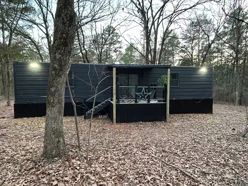 Tiny House is 450.5 sq ft