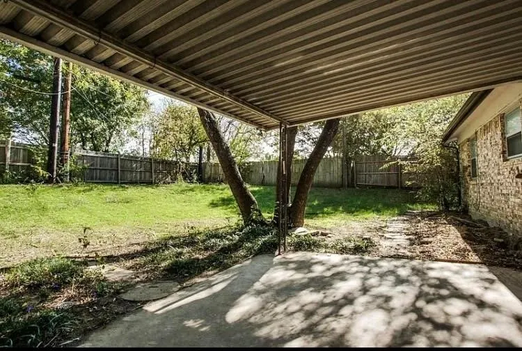 Single Family Residence For Rent in Tarrant County , 6404 Moonglow Lane, Watauga, Texas 76148, 3 Bedroom, 2 Bathroom, 2 Garage spaces, 1,168 Sqft, built in 1972, mls#21342780, Real Estate Agent in Watauga, Homes For Rent in Tarrant county, Homes For Rent in Watauga, Realtor in Watauga Texas, Real Estate Brokerage Independent Realty Texas, Luminita Cordes Realtor