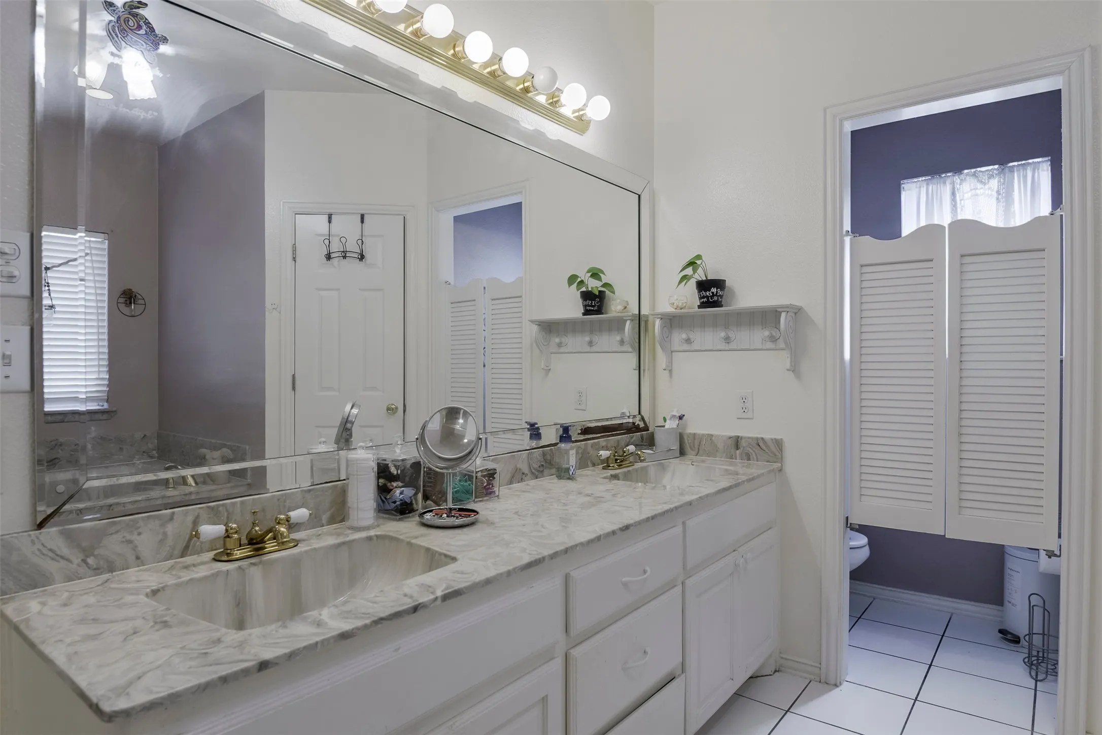 Single Family Residence For Sale in Ellis County , 137 Cactus Road, Waxahachie, Texas 75165, 4 Bedroom, 3 Bathroom, 3 Garage spaces, 2,835 Sqft, built in 1999, mls#21361544, Real Estate Agent in Waxahachie, Homes For Sale in Ellis county, Homes For Sale in Waxahachie, Realtor in Waxahachie Texas, Real Estate Brokerage Independent Realty Texas, Luminita Cordes Realtor