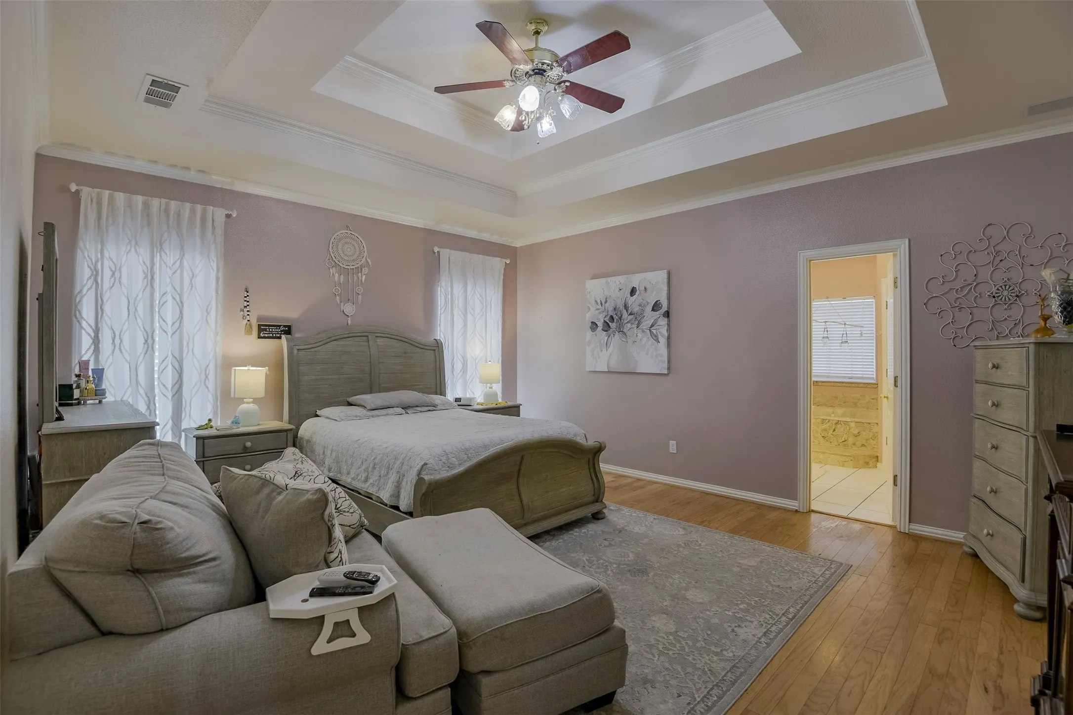 Single Family Residence For Sale in Ellis County , 137 Cactus Road, Waxahachie, Texas 75165, 4 Bedroom, 3 Bathroom, 3 Garage spaces, 2,835 Sqft, built in 1999, mls#21361544, Real Estate Agent in Waxahachie, Homes For Sale in Ellis county, Homes For Sale in Waxahachie, Realtor in Waxahachie Texas, Real Estate Brokerage Independent Realty Texas, Luminita Cordes Realtor