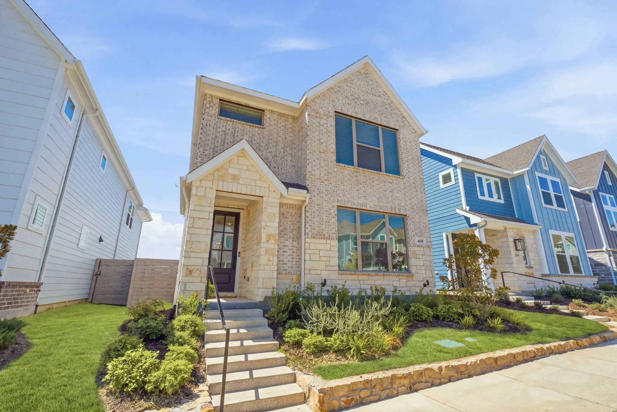 Single Family Residence For Sale in Collin County , 4805 Maxwell Drive, Mc Kinney, Texas 75071, 3 Bedroom, 3 Bathroom, 2 Garage spaces, 2,197 Sqft, built in 2025, mls#21362055, Real Estate Agent in Mc Kinney, Homes For Sale in Collin county, Homes For Sale in Mc Kinney, Realtor in Mc Kinney Texas, Real Estate Brokerage Independent Realty Texas, Luminita Cordes Realtor