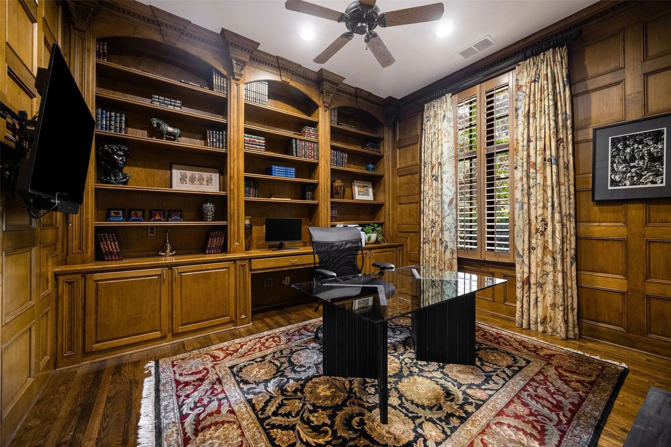Single Family Residence For Sale in Dallas County , 6607 Glendora Avenue, Dallas, Texas 75230, 5 Bedroom, 6 Bathroom, 3 Garage spaces, 6,471 Sqft, built in 1999, mls#21362150, Real Estate Agent in Dallas, Homes For Sale in Dallas county, Homes For Sale in Dallas, Realtor in Dallas Texas, Real Estate Brokerage Independent Realty Texas, Luminita Cordes Realtor
