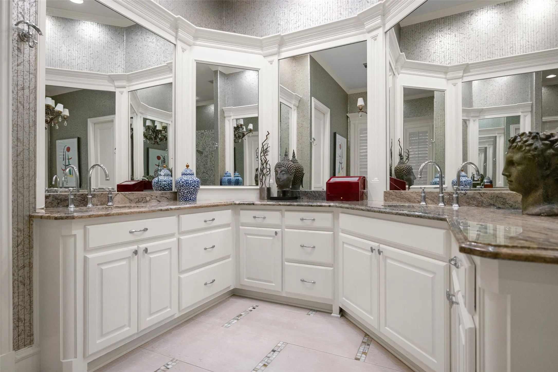 Single Family Residence For Sale in Dallas County , 6607 Glendora Avenue, Dallas, Texas 75230, 5 Bedroom, 6 Bathroom, 3 Garage spaces, 6,471 Sqft, built in 1999, mls#21362150, Real Estate Agent in Dallas, Homes For Sale in Dallas county, Homes For Sale in Dallas, Realtor in Dallas Texas, Real Estate Brokerage Independent Realty Texas, Luminita Cordes Realtor