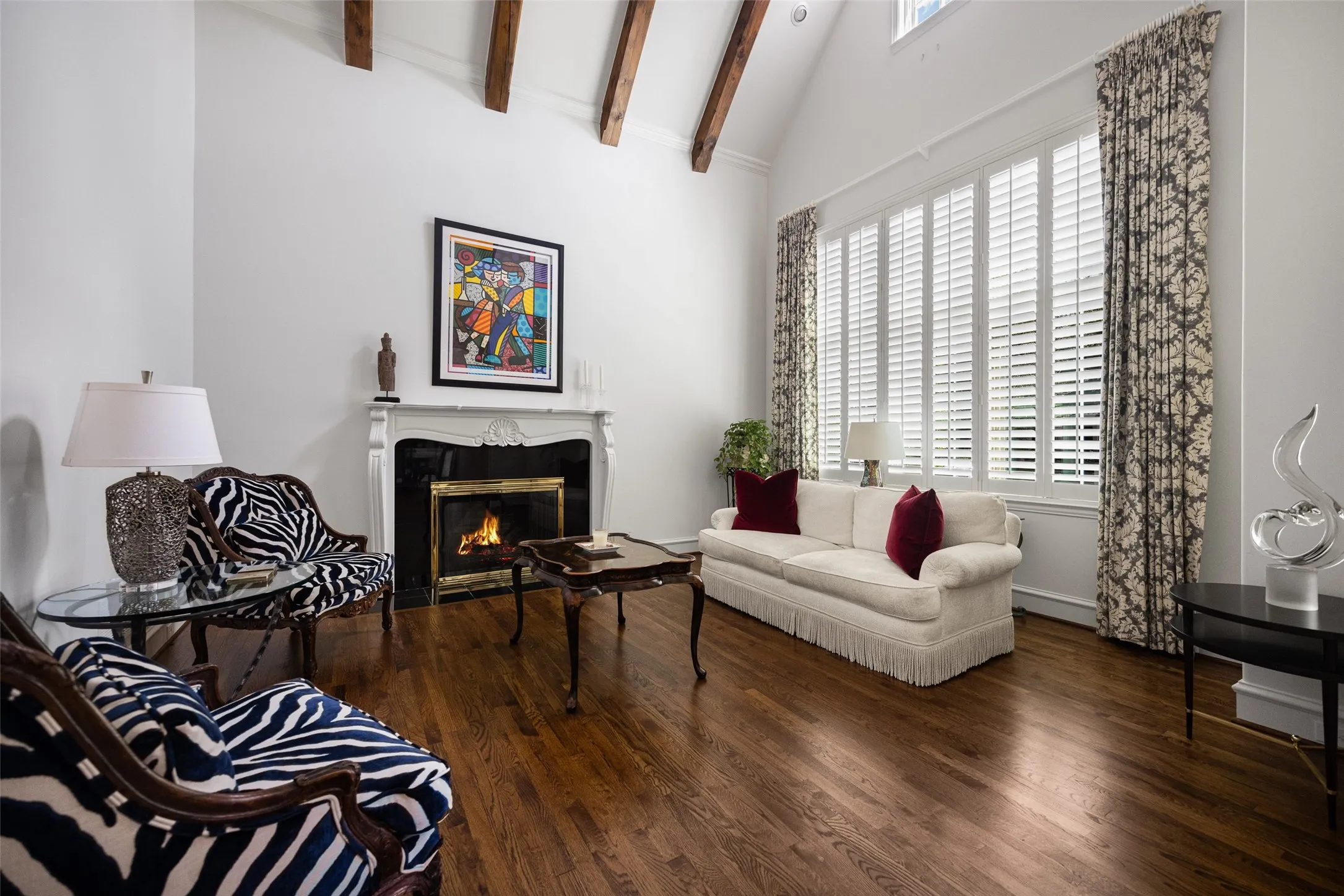 Single Family Residence For Sale in Dallas County , 6607 Glendora Avenue, Dallas, Texas 75230, 5 Bedroom, 6 Bathroom, 3 Garage spaces, 6,471 Sqft, built in 1999, mls#21362150, Real Estate Agent in Dallas, Homes For Sale in Dallas county, Homes For Sale in Dallas, Realtor in Dallas Texas, Real Estate Brokerage Independent Realty Texas, Luminita Cordes Realtor