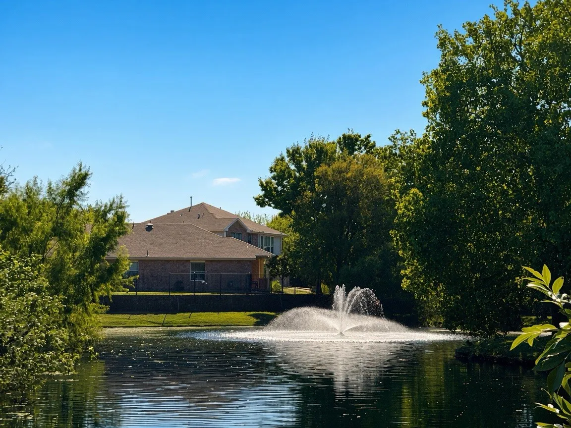 Single Family Residence For Sale in Collin County , 6804 Whitestone Drive, Mc Kinney, Texas 75070, 3 Bedroom, 2 Bathroom, 2 Garage spaces, 2,110 Sqft, built in 2003, mls#21362478, Real Estate Agent in Mc Kinney, Homes For Sale in Collin county, Homes For Sale in Mc Kinney, Realtor in Mc Kinney Texas, Real Estate Brokerage Independent Realty Texas, Luminita Cordes Realtor