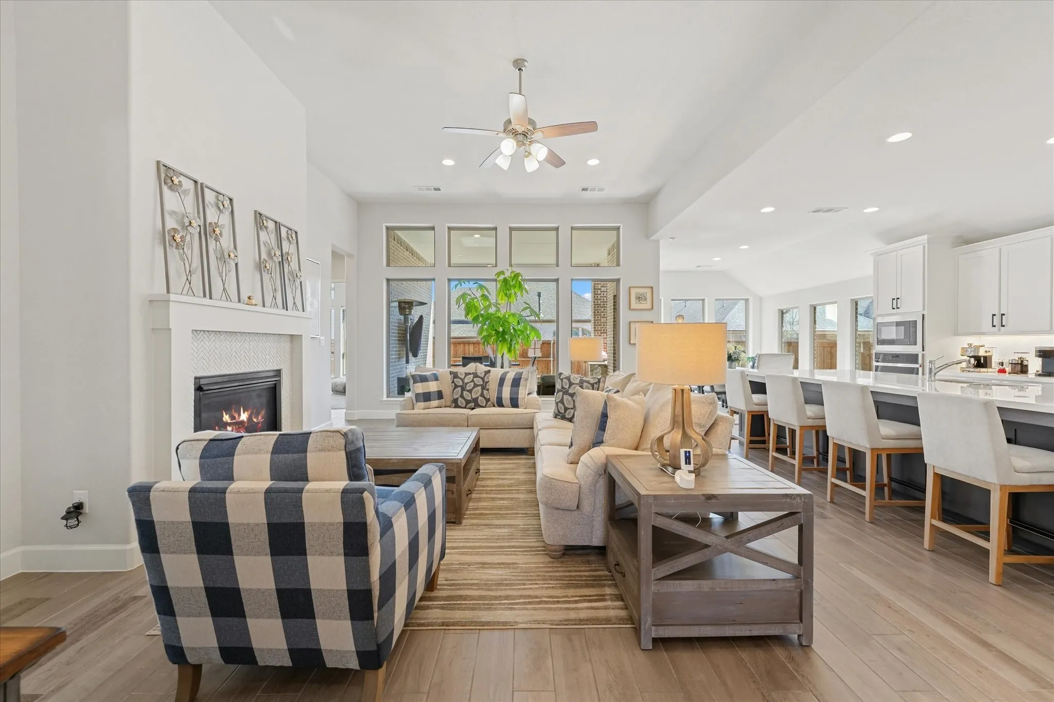 Single Family Residence For Rent in Denton County , 3316 Honey Suckle Lane, Little Elm, Texas 75068, 4 Bedroom, 4 Bathroom, 3 Garage spaces, 2,900 Sqft, built in 2023, mls#21362483, Real Estate Agent in Little Elm, Homes For Rent in Denton county, Homes For Rent in Little Elm, Realtor in Little Elm Texas, Real Estate Brokerage Independent Realty Texas, Luminita Cordes Realtor