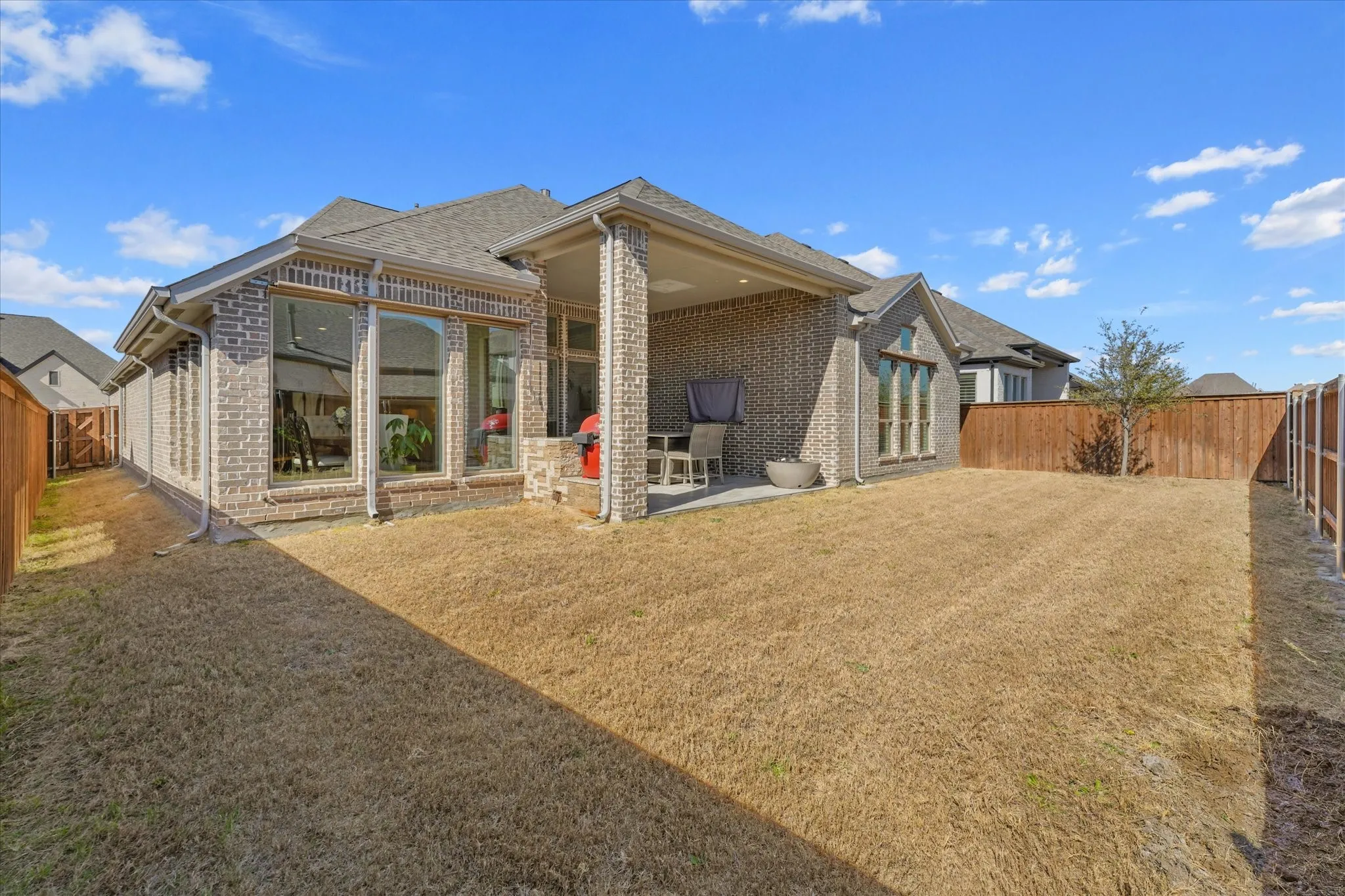 Single Family Residence For Rent in Denton County , 3316 Honey Suckle Lane, Little Elm, Texas 75068, 4 Bedroom, 4 Bathroom, 3 Garage spaces, 2,900 Sqft, built in 2023, mls#21362483, Real Estate Agent in Little Elm, Homes For Rent in Denton county, Homes For Rent in Little Elm, Realtor in Little Elm Texas, Real Estate Brokerage Independent Realty Texas, Luminita Cordes Realtor