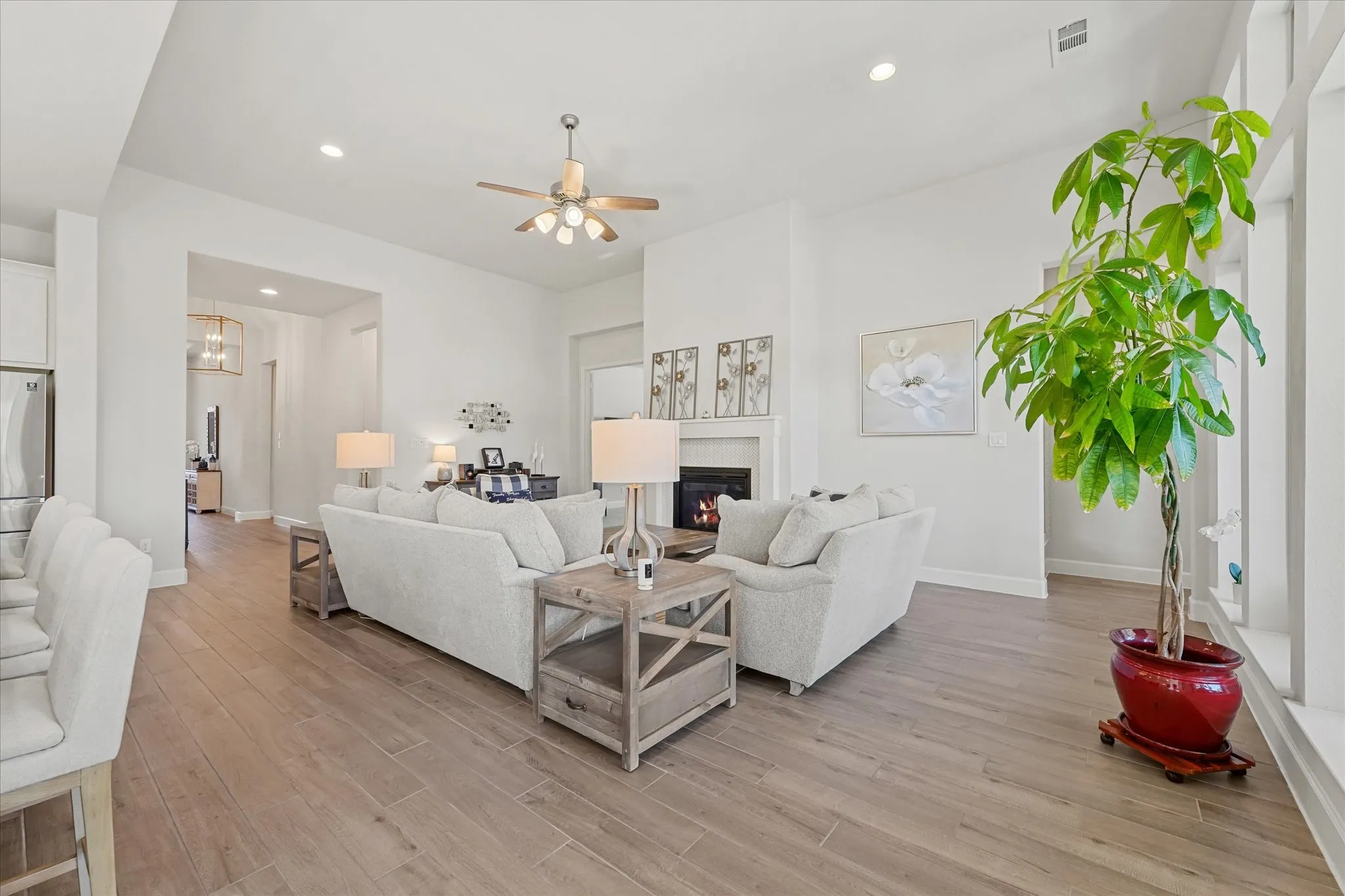 Single Family Residence For Rent in Denton County , 3316 Honey Suckle Lane, Little Elm, Texas 75068, 4 Bedroom, 4 Bathroom, 3 Garage spaces, 2,900 Sqft, built in 2023, mls#21362483, Real Estate Agent in Little Elm, Homes For Rent in Denton county, Homes For Rent in Little Elm, Realtor in Little Elm Texas, Real Estate Brokerage Independent Realty Texas, Luminita Cordes Realtor