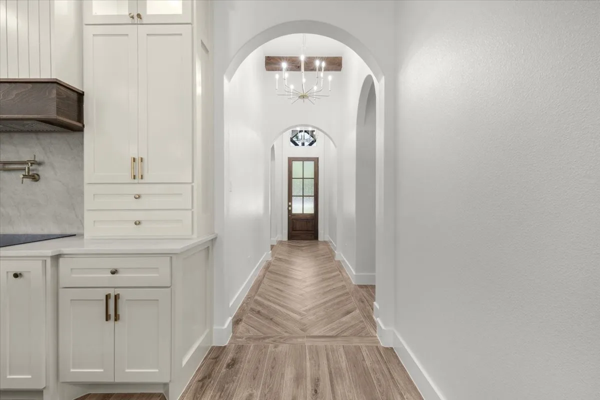 Single Family Residence For Sale in Tarrant County , 3303 Hiawatha Trail, Fort Worth, Texas 76135, 4 Bedroom, 2 Bathroom, 2 Garage spaces, 1,873 Sqft, built in 2025, mls#21362489, Real Estate Agent in Fort Worth, Homes For Sale in Tarrant county, Homes For Sale in Fort Worth, Realtor in Fort Worth Texas, Real Estate Brokerage Independent Realty Texas, Luminita Cordes Realtor
