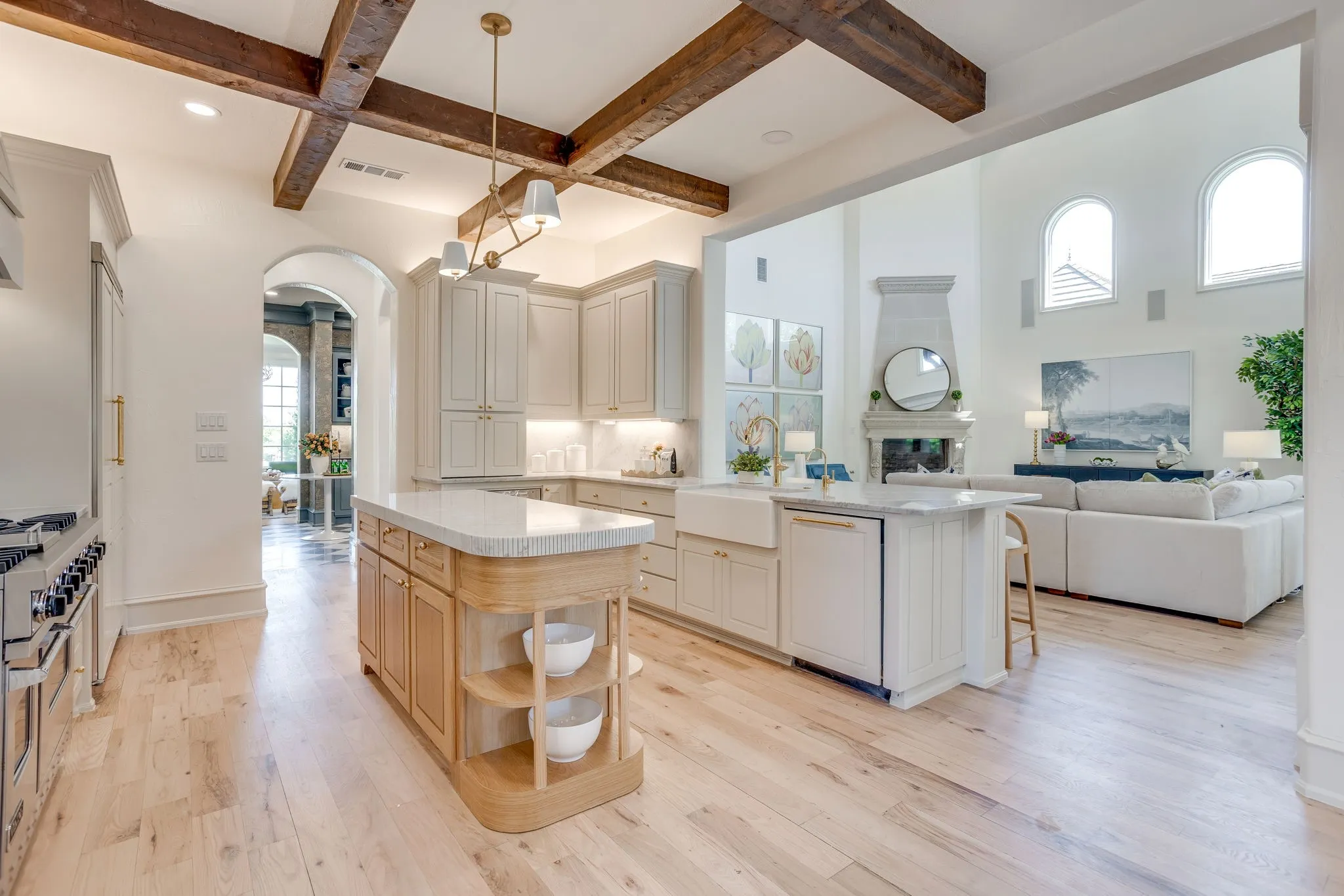 Single Family Residence For Sale in Tarrant County , 4648 Palencia Drive, Fort Worth, Texas 76126, 5 Bedroom, 7 Bathroom, 4 Garage spaces, 6,221 Sqft, built in 2008, mls#21348716, Real Estate Agent in Fort Worth, Homes For Sale in Tarrant county, Homes For Sale in Fort Worth, Realtor in Fort Worth Texas, Real Estate Brokerage Independent Realty Texas, Luminita Cordes Realtor