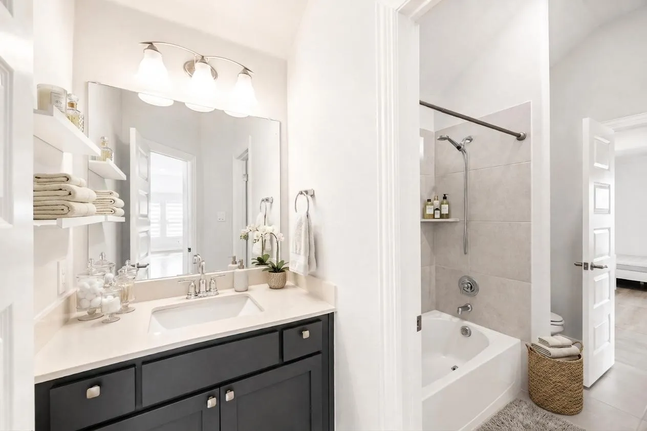Single Family Residence For Sale in Dallas County , 1655 Fagan Street, Farmers Branch, Texas 75234, 4 Bedroom, 4 Bathroom, 3 Garage spaces, 3,288 Sqft, built in 2021, mls#21356716, Real Estate Agent in Farmers Branch, Homes For Sale in Dallas county, Homes For Sale in Farmers Branch, Realtor in Farmers Branch Texas, Real Estate Brokerage Independent Realty Texas, Luminita Cordes Realtor