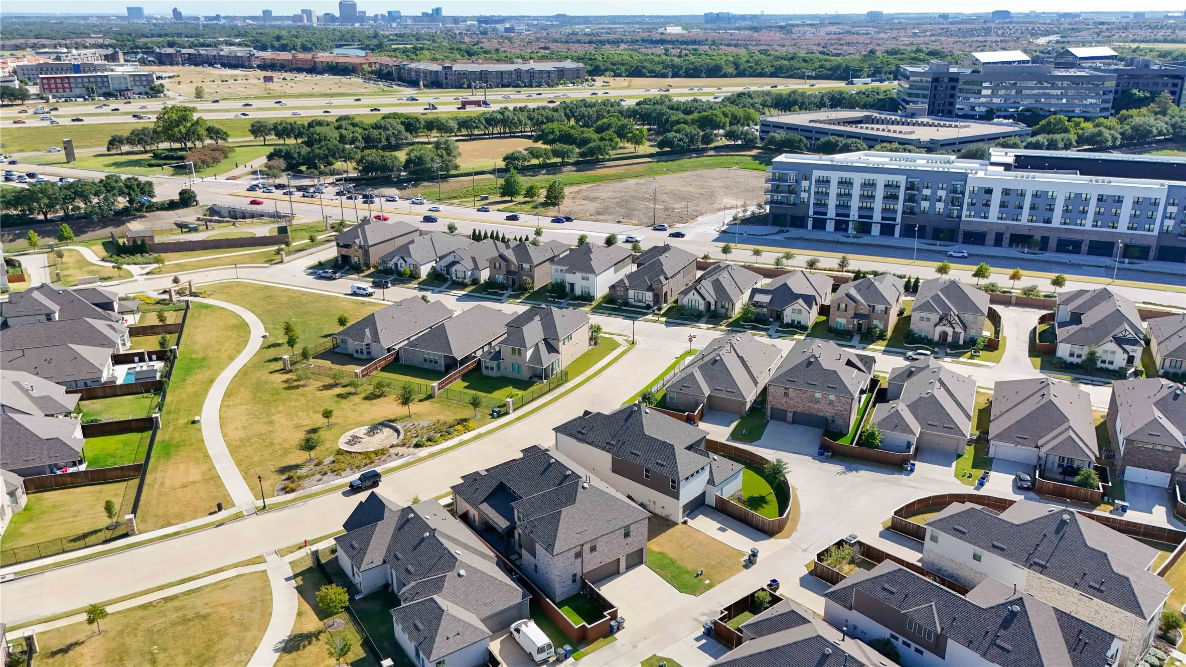 Single Family Residence For Sale in Dallas County , 1655 Fagan Street, Farmers Branch, Texas 75234, 4 Bedroom, 4 Bathroom, 3 Garage spaces, 3,288 Sqft, built in 2021, mls#21356716, Real Estate Agent in Farmers Branch, Homes For Sale in Dallas county, Homes For Sale in Farmers Branch, Realtor in Farmers Branch Texas, Real Estate Brokerage Independent Realty Texas, Luminita Cordes Realtor