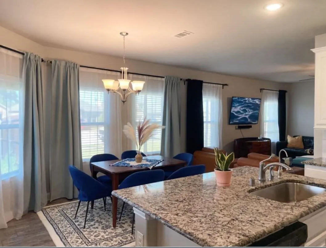 Single Family Residence For Rent in Hunt County , 632 Redwood Drive, Greenville, Texas 75402, 3 Bedroom, 2 Bathroom, 2 Garage spaces, 1,621 Sqft, built in 2023, mls#21362505, Real Estate Agent in Greenville, Homes For Rent in Hunt county, Homes For Rent in Greenville, Realtor in Greenville Texas, Real Estate Brokerage Independent Realty Texas, Luminita Cordes Realtor