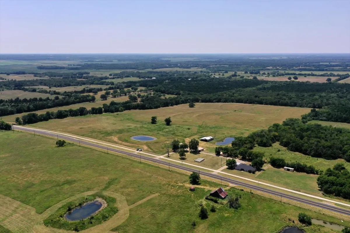 Improved Land For Sale in Fannin County , tbd Hwy 34, Ladonia, Texas 75449, 0, 0, Garage spaces, 0 Sqft, built in 0, Price $1,900,000, mls#21362516, Real Estate Agent in Ladonia, Homes For Sale in Fannin county, Homes For Sale in Ladonia, Realtor in Ladonia Texas, Real Estate Brokerage Independent Realty Texas, Luminita Cordes Realtor