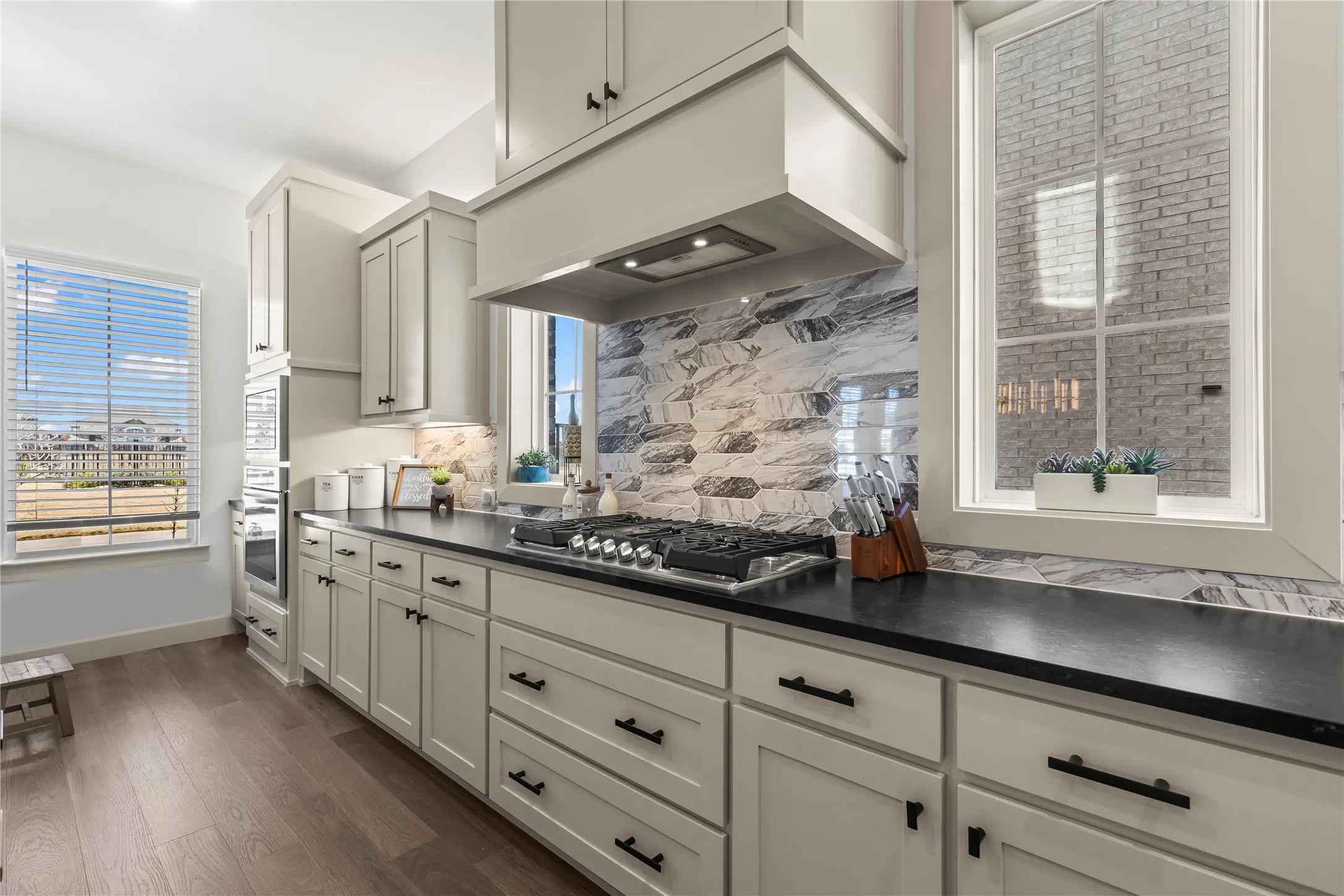 Single Family Residence For Rent in Denton County , 15627 Rue Drive, Frisco, Texas 75033, 4 Bedroom, 4 Bathroom, 2 Garage spaces, 3,098 Sqft, built in 2024, mls#21362522, Real Estate Agent in Frisco, Homes For Rent in Denton county, Homes For Rent in Frisco, Realtor in Frisco Texas, Real Estate Brokerage Independent Realty Texas, Luminita Cordes Realtor