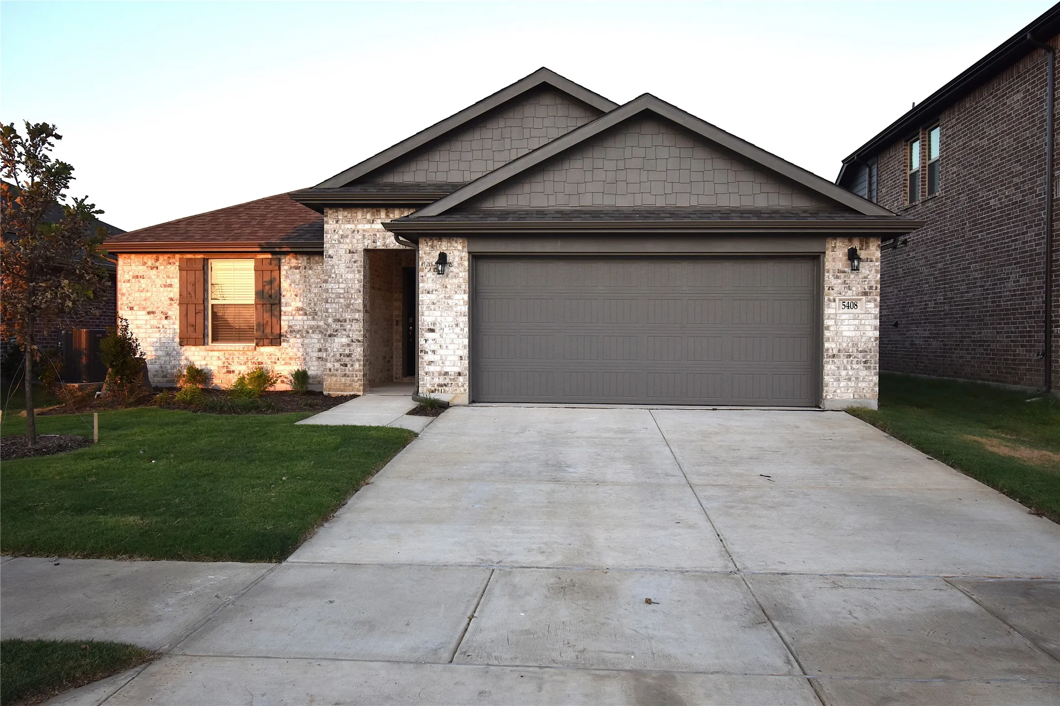 Single Family Residence For Rent in Denton County , 5408 Locke Drive, Denton, Texas 76207, 4 Bedroom, 2 Bathroom, 2 Garage spaces, 1,854 Sqft, built in 2025, mls#21362525, Real Estate Agent in Denton, Homes For Rent in Denton county, Homes For Rent in Denton, Realtor in Denton Texas, Real Estate Brokerage Independent Realty Texas, Luminita Cordes Realtor