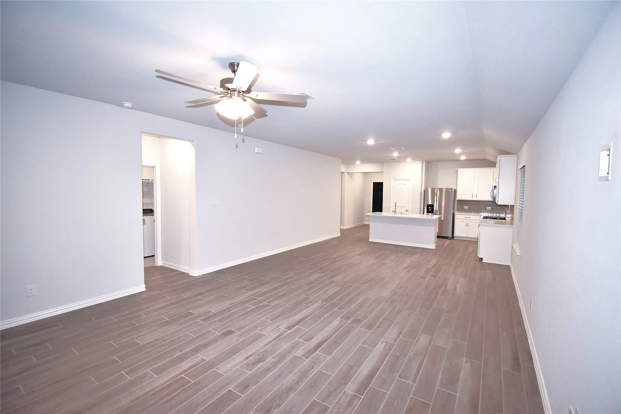 Single Family Residence For Rent in Denton County , 5408 Locke Drive, Denton, Texas 76207, 4 Bedroom, 2 Bathroom, 2 Garage spaces, 1,854 Sqft, built in 2025, mls#21362525, Real Estate Agent in Denton, Homes For Rent in Denton county, Homes For Rent in Denton, Realtor in Denton Texas, Real Estate Brokerage Independent Realty Texas, Luminita Cordes Realtor