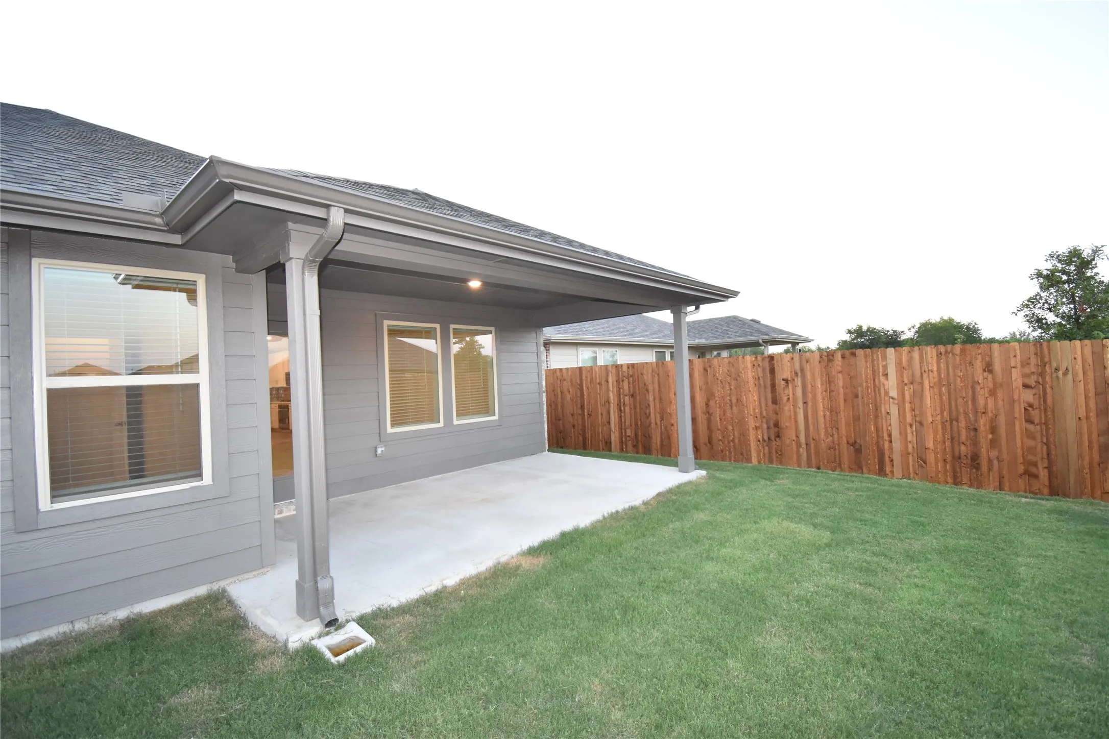 Single Family Residence For Rent in Denton County , 5408 Locke Drive, Denton, Texas 76207, 4 Bedroom, 2 Bathroom, 2 Garage spaces, 1,854 Sqft, built in 2025, mls#21362525, Real Estate Agent in Denton, Homes For Rent in Denton county, Homes For Rent in Denton, Realtor in Denton Texas, Real Estate Brokerage Independent Realty Texas, Luminita Cordes Realtor