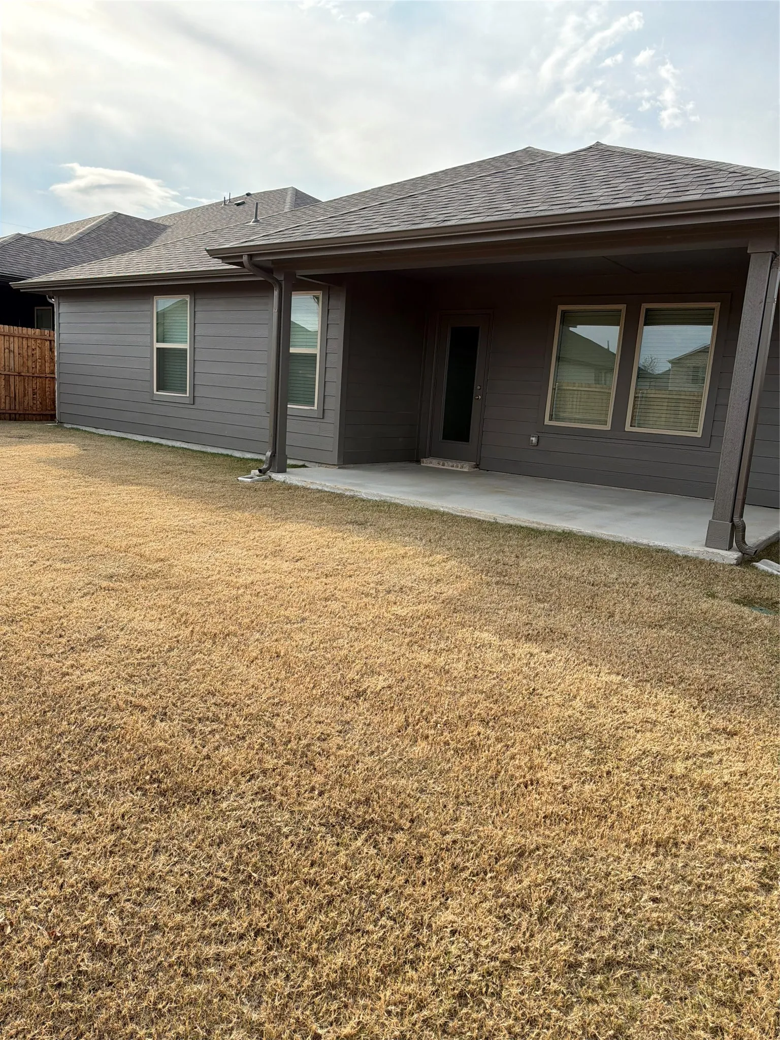 Single Family Residence For Rent in Denton County , 5408 Locke Drive, Denton, Texas 76207, 4 Bedroom, 2 Bathroom, 2 Garage spaces, 1,854 Sqft, built in 2025, mls#21362525, Real Estate Agent in Denton, Homes For Rent in Denton county, Homes For Rent in Denton, Realtor in Denton Texas, Real Estate Brokerage Independent Realty Texas, Luminita Cordes Realtor