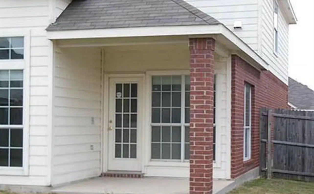 Single Family Residence For Sale in Tarrant County , 4637 Poplar Ridge Drive, Fort Worth, Texas 76123, 6 Bedroom, 4 Bathroom, 2 Garage spaces, 4,233 Sqft, built in 2008, Price $498,500, mls#21350708, Real Estate Agent in Fort Worth, Homes For Sale in Tarrant county, Homes For Sale in Fort Worth, Realtor in Fort Worth Texas, Real Estate Brokerage Independent Realty Texas, Luminita Cordes Realtor