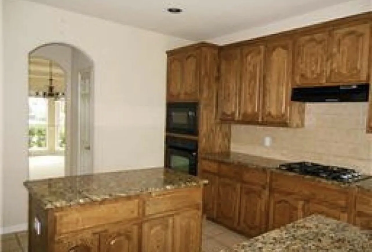 Kitchen Island view