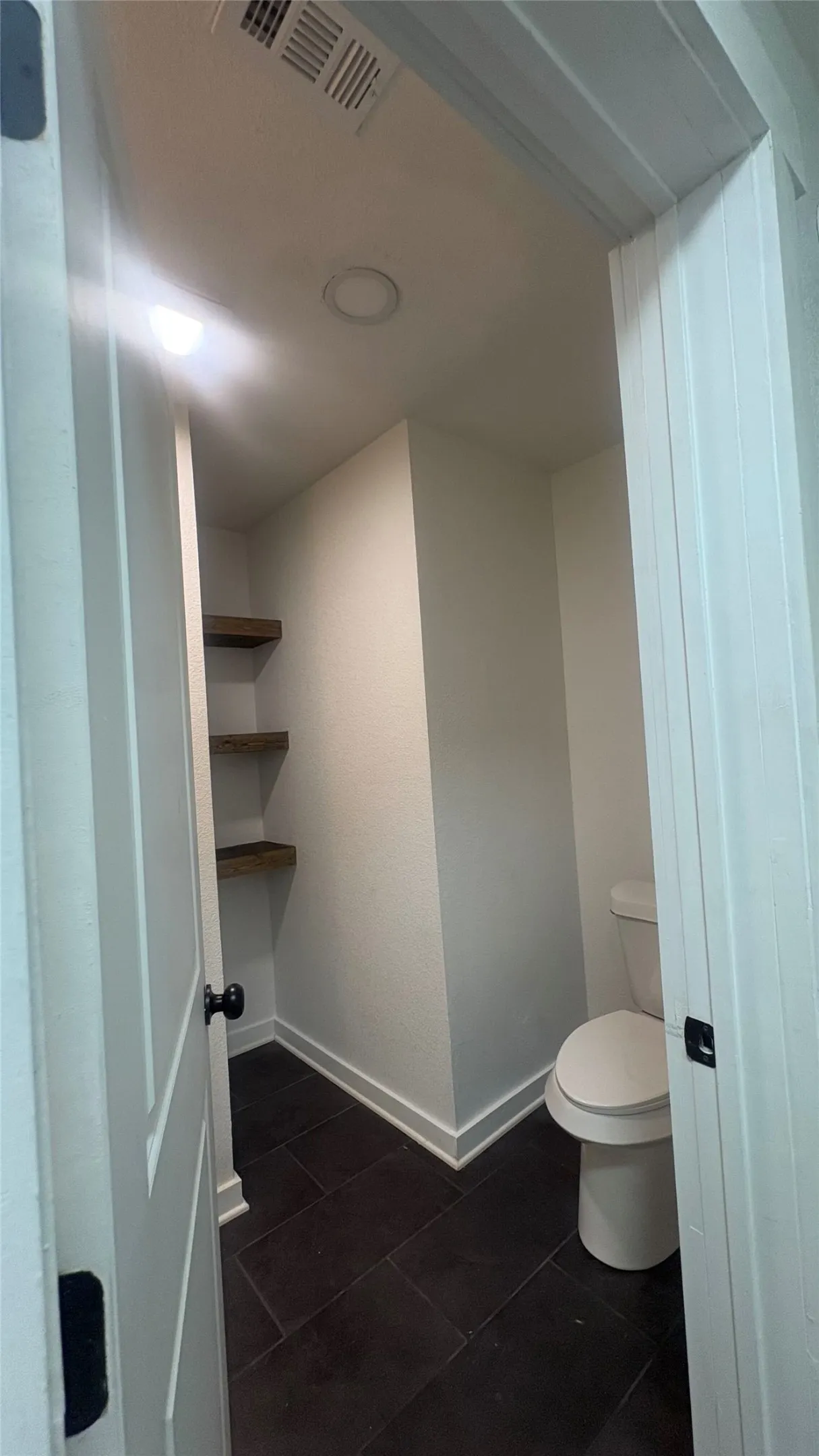 Single Family Residence For Rent in Mc Lennan County , 2806 Windsor Avenue, Waco, Texas 76708, 3 Bedroom, 2 Bathroom, Garage spaces, 1,400 Sqft, built in 1920, mls#21358391, Real Estate Agent in Waco, Homes For Rent in Mc Lennan county, Homes For Rent in Waco, Realtor in Waco Texas, Real Estate Brokerage Independent Realty Texas, Luminita Cordes Realtor