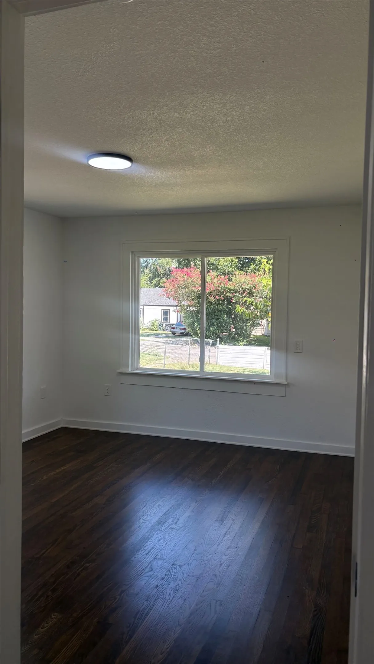 Single Family Residence For Rent in Mc Lennan County , 2806 Windsor Avenue, Waco, Texas 76708, 3 Bedroom, 2 Bathroom, Garage spaces, 1,400 Sqft, built in 1920, mls#21358391, Real Estate Agent in Waco, Homes For Rent in Mc Lennan county, Homes For Rent in Waco, Realtor in Waco Texas, Real Estate Brokerage Independent Realty Texas, Luminita Cordes Realtor