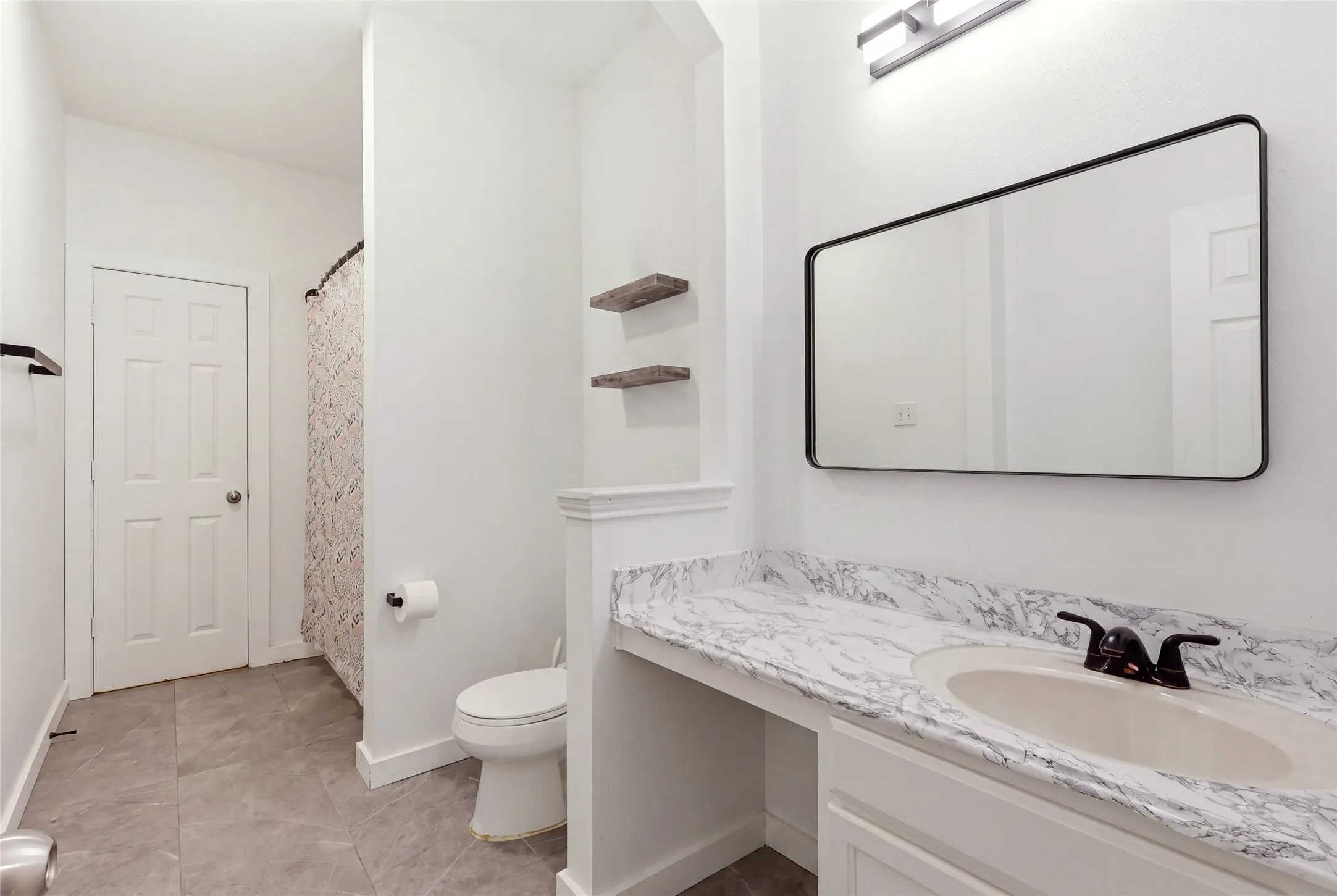 Single Family Residence For Sale in Kaufman County , 1132 Mount Olive Lane, Forney, Texas 75126, 3 Bedroom, 2 Bathroom, 2 Garage spaces, 1,983 Sqft, built in 2006, mls#21362541, Real Estate Agent in Forney, Homes For Sale in Kaufman county, Homes For Sale in Forney, Realtor in Forney Texas, Real Estate Brokerage Independent Realty Texas, Luminita Cordes Realtor