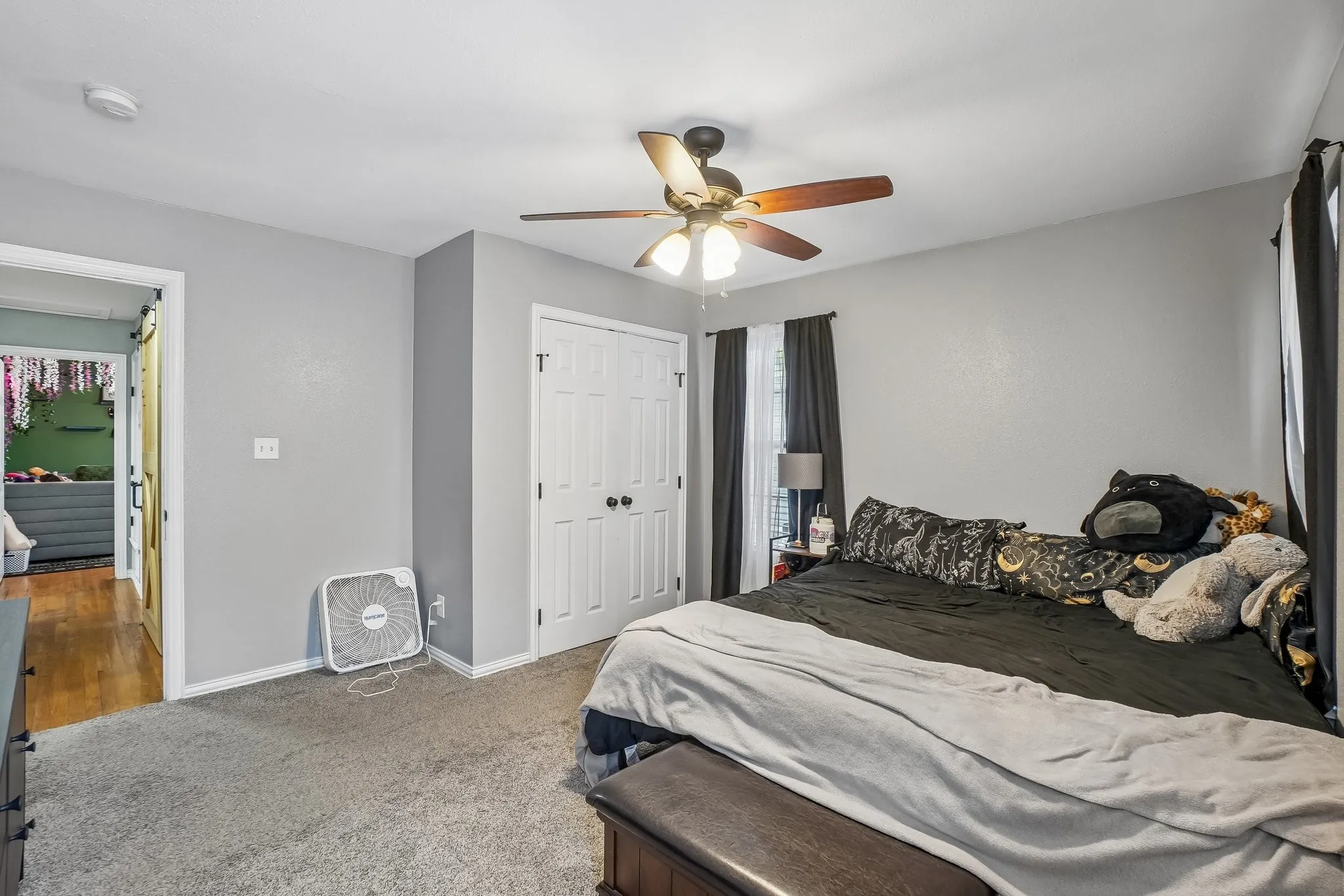 Single Family Residence For Sale in Dallas County , 1736 Crestridge Drive, Garland, Texas 75042, 3 Bedroom, 1 Bathroom, Garage spaces, 1,571 Sqft, built in 1953, mls#21359763, Real Estate Agent in Garland, Homes For Sale in Dallas county, Homes For Sale in Garland, Realtor in Garland Texas, Real Estate Brokerage Independent Realty Texas, Luminita Cordes Realtor