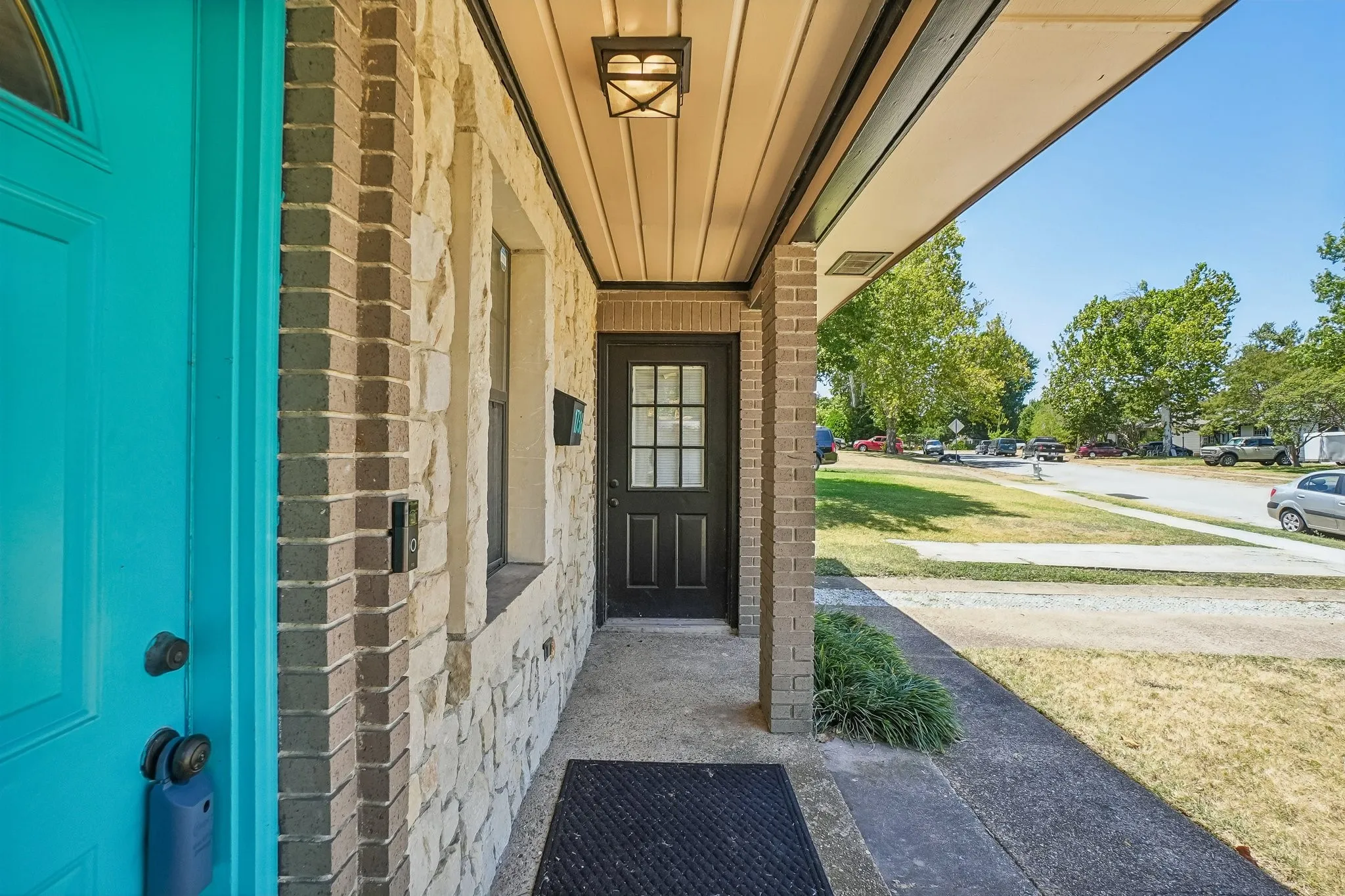 Single Family Residence For Sale in Dallas County , 1736 Crestridge Drive, Garland, Texas 75042, 3 Bedroom, 1 Bathroom, Garage spaces, 1,571 Sqft, built in 1953, mls#21359763, Real Estate Agent in Garland, Homes For Sale in Dallas county, Homes For Sale in Garland, Realtor in Garland Texas, Real Estate Brokerage Independent Realty Texas, Luminita Cordes Realtor