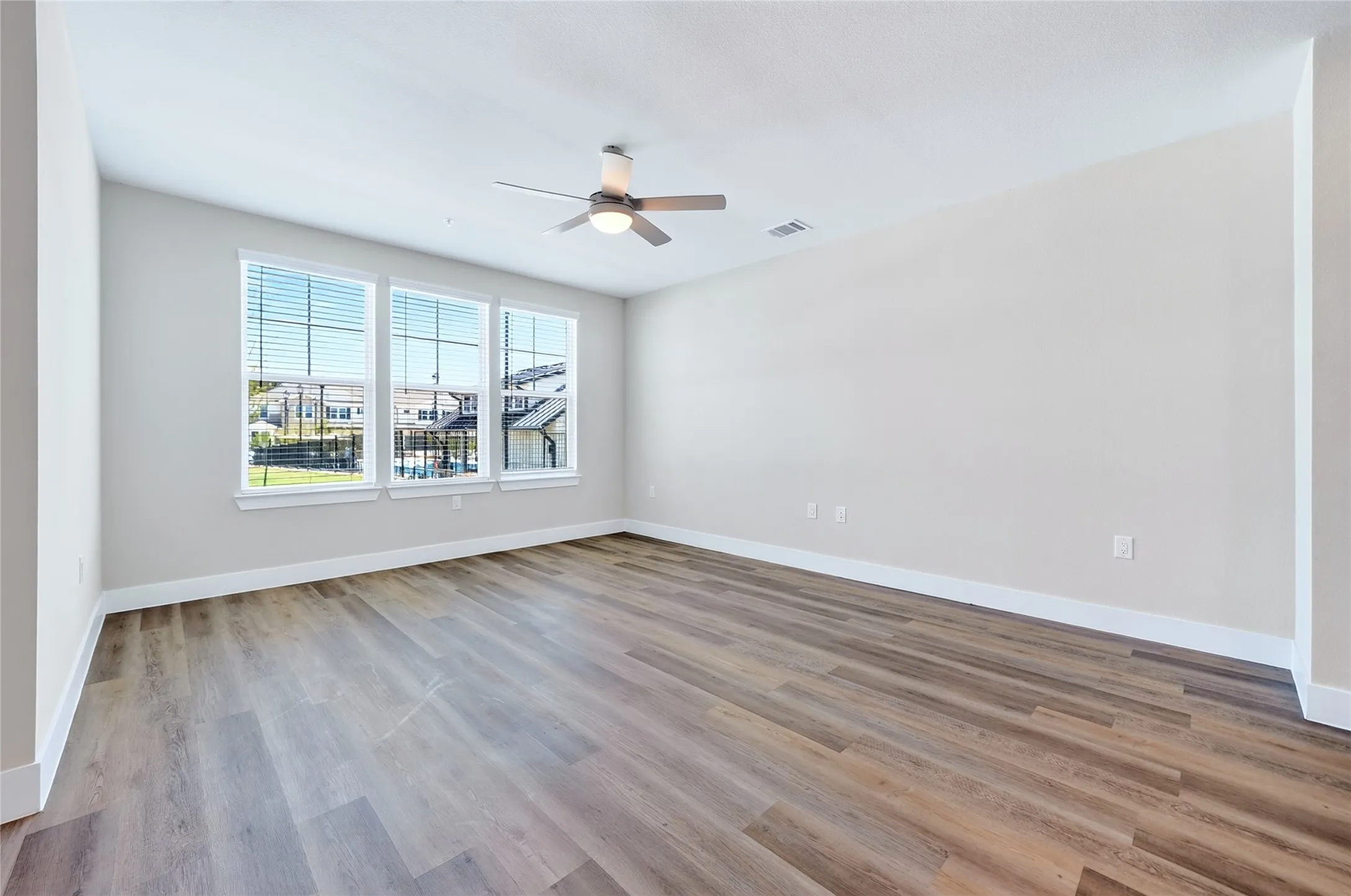 Townhouse For Rent in Collin County , 2906 Woodland Street, Melissa, Texas 75454, 3 Bedroom, 3 Bathroom, 2 Garage spaces, 1,865 Sqft, built in 2026, mls#21362493, Real Estate Agent in Melissa, Homes For Rent in Collin county, Homes For Rent in Melissa, Realtor in Melissa Texas, Real Estate Brokerage Independent Realty Texas, Luminita Cordes Realtor