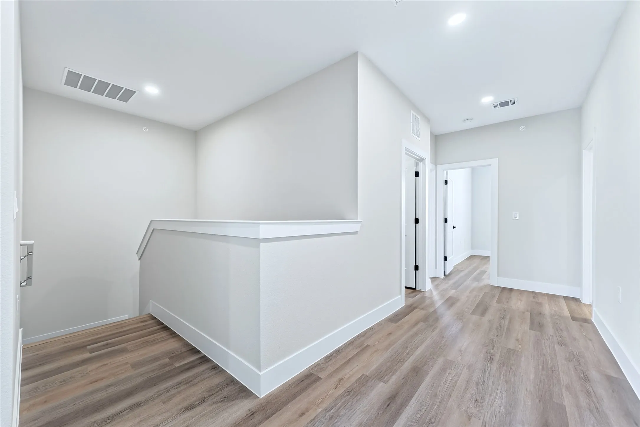 Townhouse For Rent in Collin County , 2906 Woodland Street, Melissa, Texas 75454, 3 Bedroom, 3 Bathroom, 2 Garage spaces, 1,865 Sqft, built in 2026, mls#21362493, Real Estate Agent in Melissa, Homes For Rent in Collin county, Homes For Rent in Melissa, Realtor in Melissa Texas, Real Estate Brokerage Independent Realty Texas, Luminita Cordes Realtor