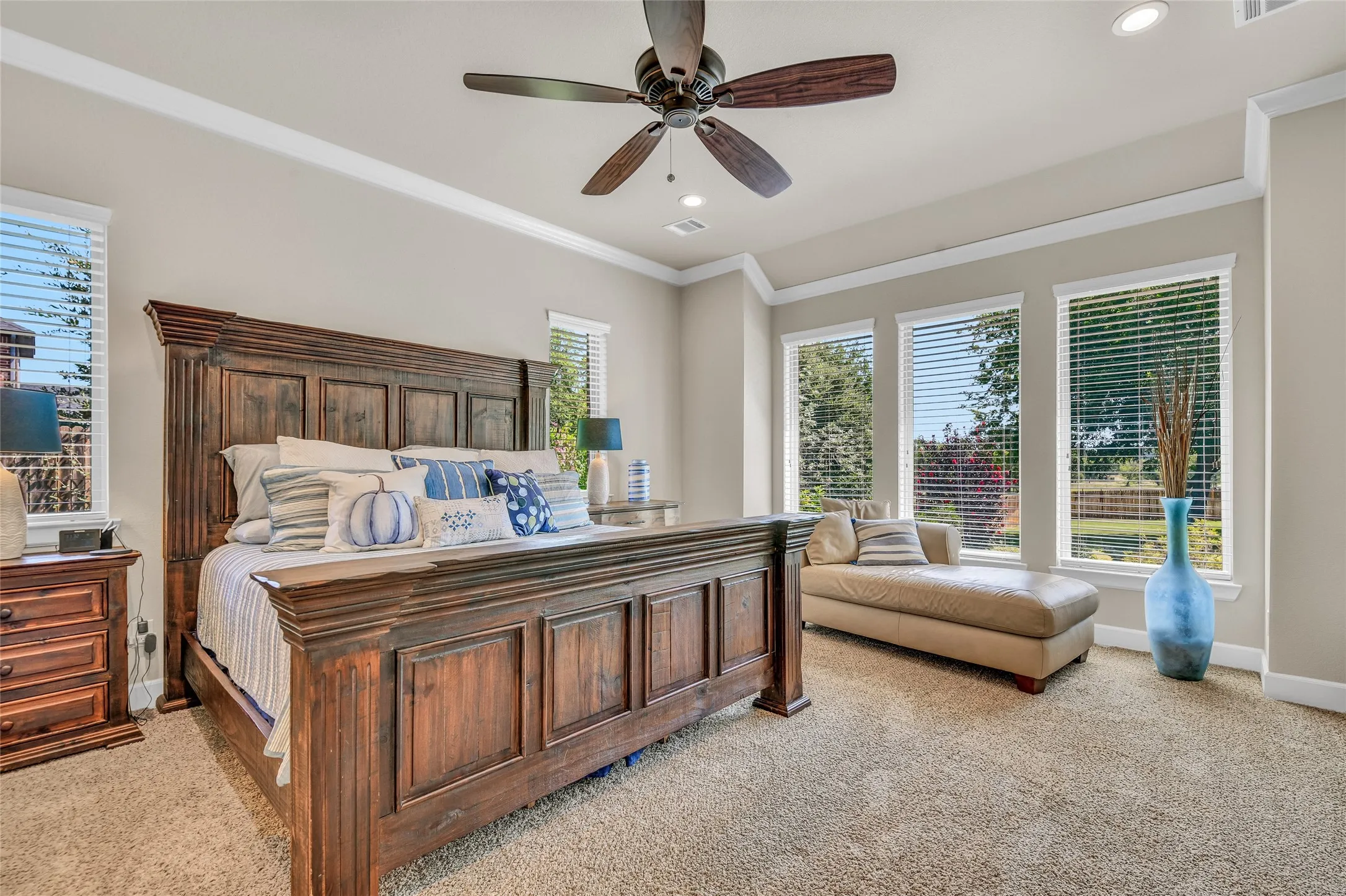 You will love this size of this primary retreat!