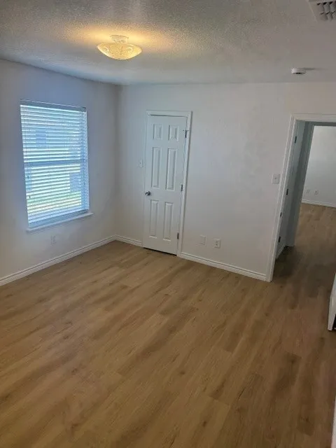Single Family Residence For Rent in Kaufman County , 2021 Brook Meadow Drive, Forney, Texas 75126, 4 Bedroom, 3 Bathroom, 2 Garage spaces, 2,644 Sqft, built in 2006, Price $2,300, mls#21362555, Real Estate Agent in Forney, Homes For Rent in Kaufman county, Homes For Rent in Forney, Realtor in Forney Texas, Real Estate Brokerage Independent Realty Texas, Luminita Cordes Realtor