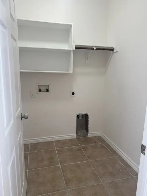 Single Family Residence For Rent in Kaufman County , 2021 Brook Meadow Drive, Forney, Texas 75126, 4 Bedroom, 3 Bathroom, 2 Garage spaces, 2,644 Sqft, built in 2006, Price $2,300, mls#21362555, Real Estate Agent in Forney, Homes For Rent in Kaufman county, Homes For Rent in Forney, Realtor in Forney Texas, Real Estate Brokerage Independent Realty Texas, Luminita Cordes Realtor