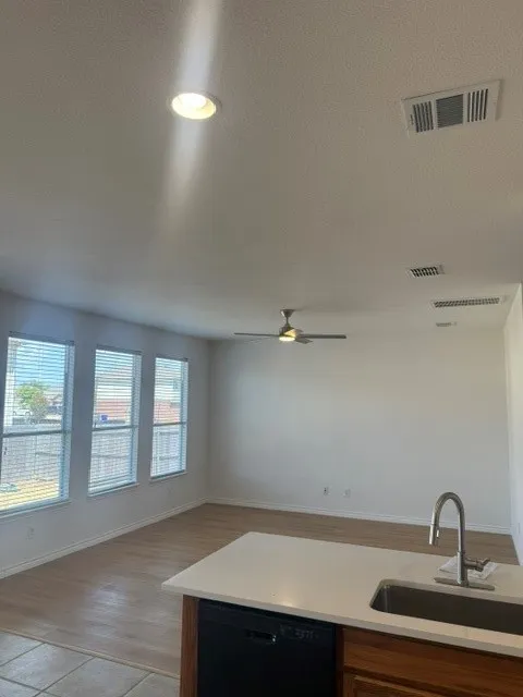 Single Family Residence For Rent in Kaufman County , 2021 Brook Meadow Drive, Forney, Texas 75126, 4 Bedroom, 3 Bathroom, 2 Garage spaces, 2,644 Sqft, built in 2006, Price $2,300, mls#21362555, Real Estate Agent in Forney, Homes For Rent in Kaufman county, Homes For Rent in Forney, Realtor in Forney Texas, Real Estate Brokerage Independent Realty Texas, Luminita Cordes Realtor