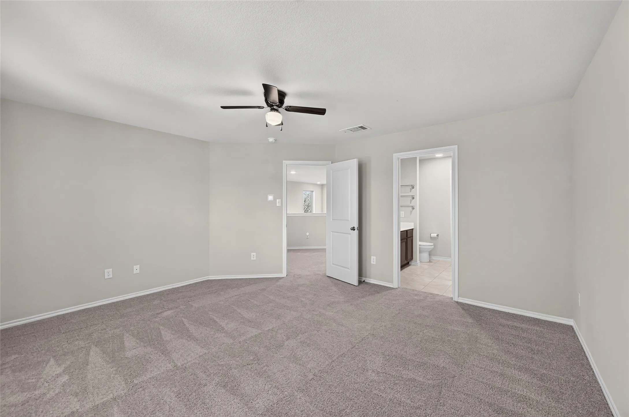 Single Family Residence For Rent in Dallas County , 1518 Illinois Avenue, Lancaster, Texas 75134, 3 Bedroom, 3 Bathroom, 2 Garage spaces, 2,014 Sqft, built in 2019, mls#21362560, Real Estate Agent in Lancaster, Homes For Rent in Dallas county, Homes For Rent in Lancaster, Realtor in Lancaster Texas, Real Estate Brokerage Independent Realty Texas, Luminita Cordes Realtor