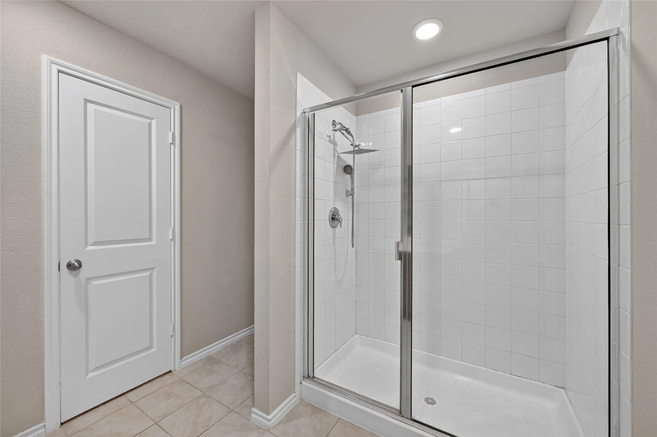 Single Family Residence For Rent in Dallas County , 1518 Illinois Avenue, Lancaster, Texas 75134, 3 Bedroom, 3 Bathroom, 2 Garage spaces, 2,014 Sqft, built in 2019, mls#21362560, Real Estate Agent in Lancaster, Homes For Rent in Dallas county, Homes For Rent in Lancaster, Realtor in Lancaster Texas, Real Estate Brokerage Independent Realty Texas, Luminita Cordes Realtor