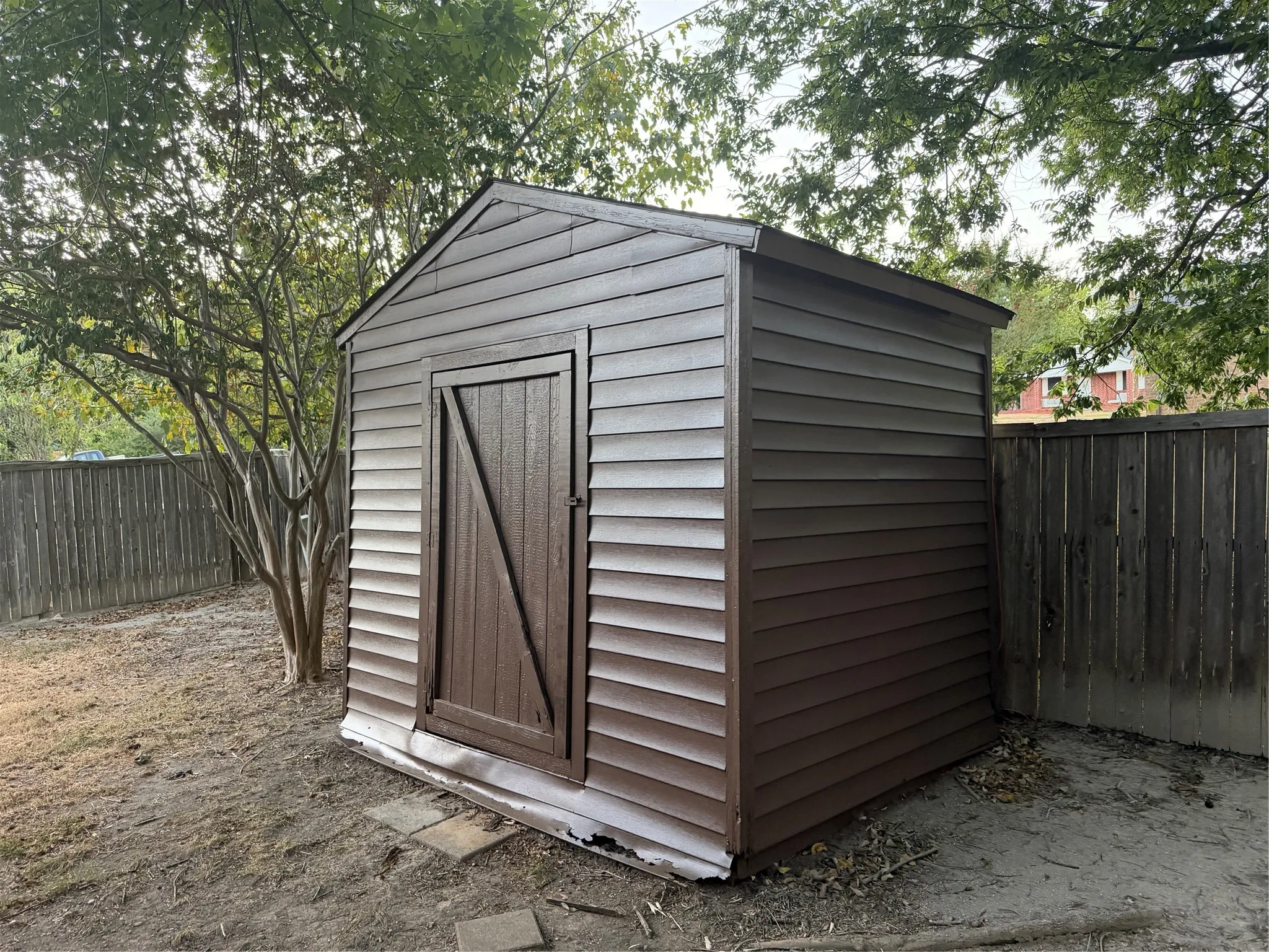Single Family Residence For Rent in Grayson County , 1058 E Jefferson Street, Van Alstyne, Texas 75495, 3 Bedroom, 2 Bathroom, 2 Garage spaces, 1,495 Sqft, built in 1986, mls#21362553, Real Estate Agent in Van Alstyne, Homes For Rent in Grayson county, Homes For Rent in Van Alstyne, Realtor in Van Alstyne Texas, Real Estate Brokerage Independent Realty Texas, Luminita Cordes Realtor