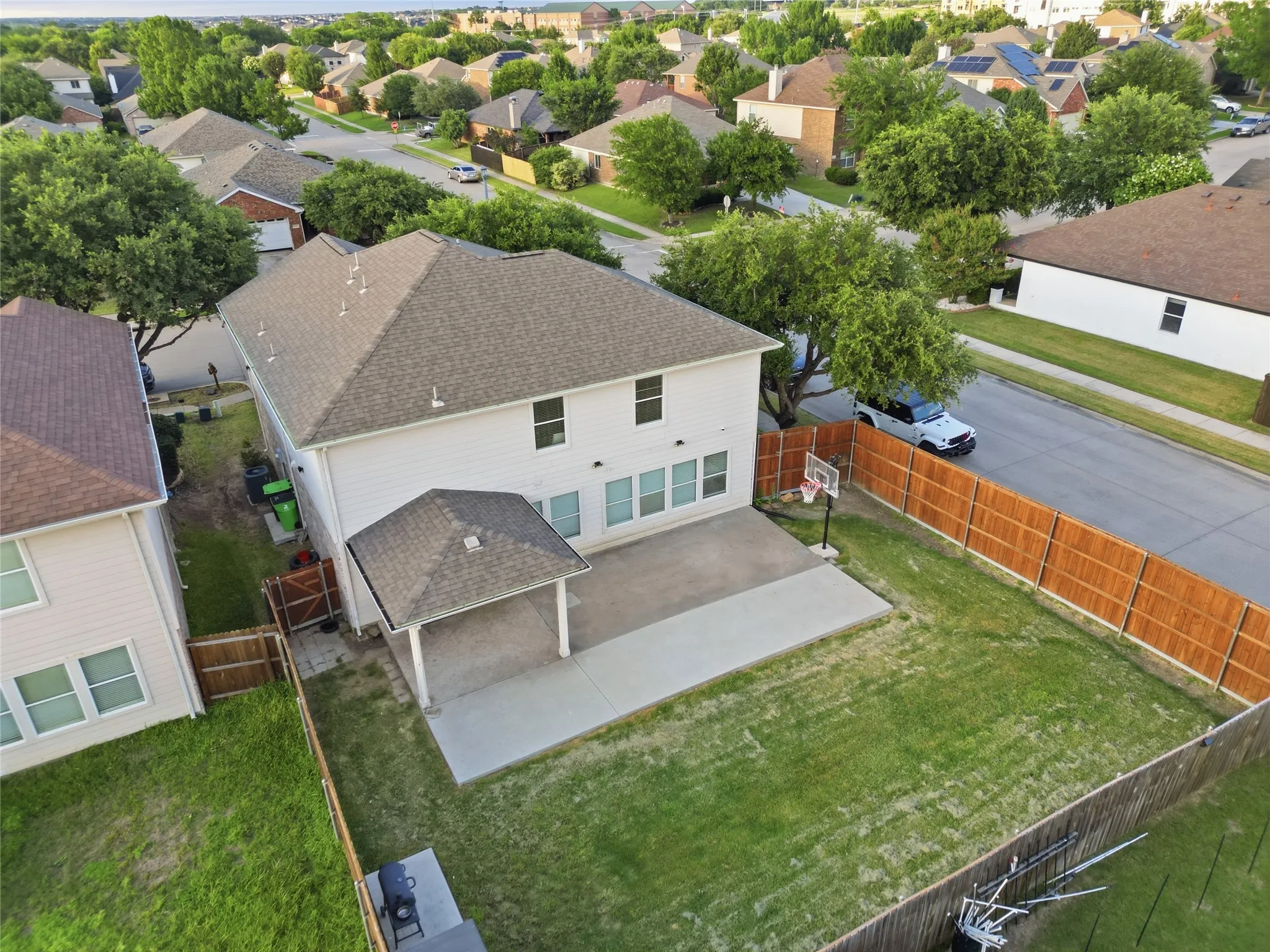 Single Family Residence For Rent in Denton County , 1720 Morning Dove, Aubrey, Texas 76227, 4 Bedroom, 3 Bathroom, 2 Garage spaces, 2,491 Sqft, built in 2004, mls#21362569, Real Estate Agent in Aubrey, Homes For Rent in Denton county, Homes For Rent in Aubrey, Realtor in Aubrey Texas, Real Estate Brokerage Independent Realty Texas, Luminita Cordes Realtor