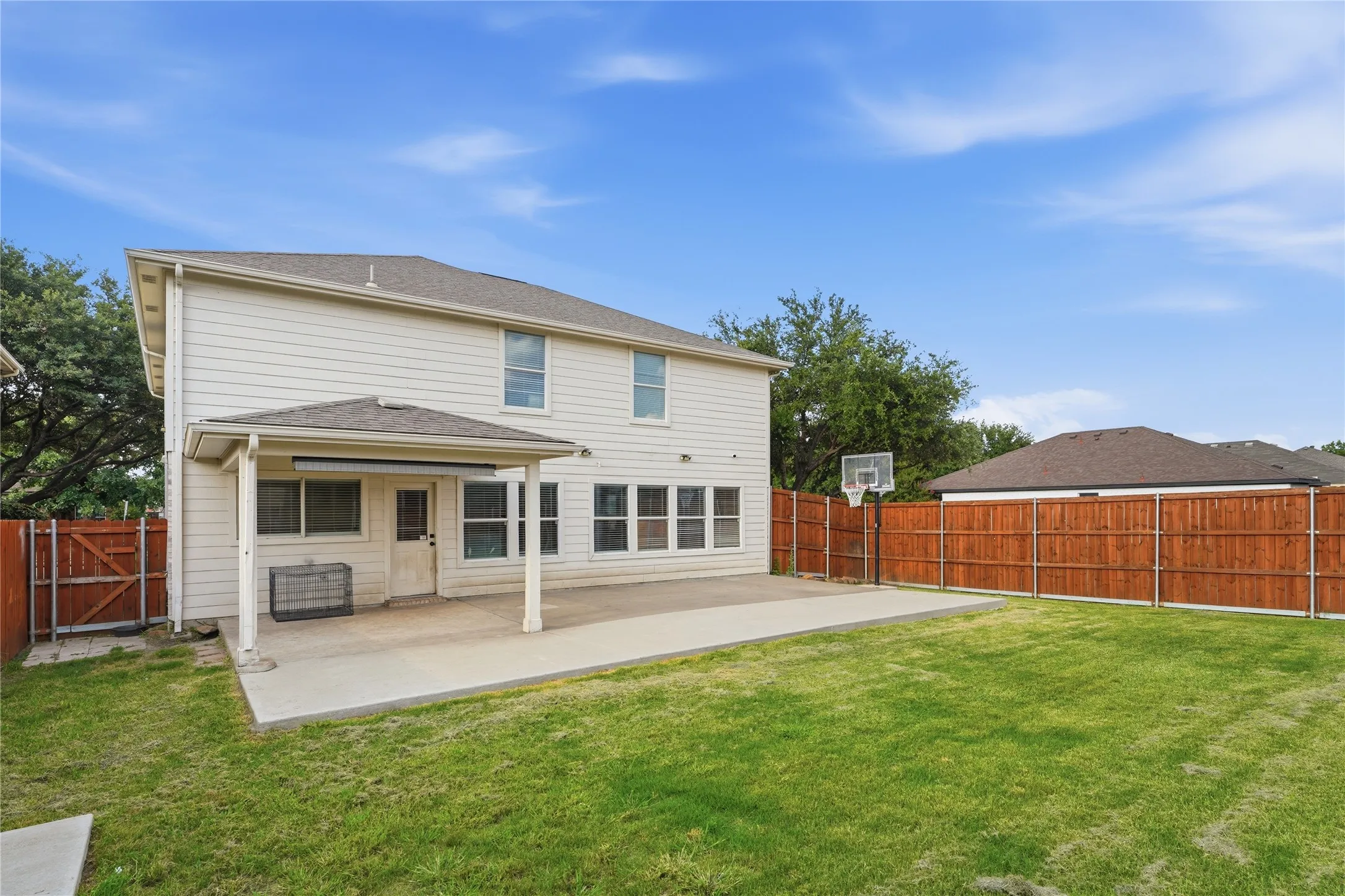 Single Family Residence For Rent in Denton County , 1720 Morning Dove, Aubrey, Texas 76227, 4 Bedroom, 3 Bathroom, 2 Garage spaces, 2,491 Sqft, built in 2004, mls#21362569, Real Estate Agent in Aubrey, Homes For Rent in Denton county, Homes For Rent in Aubrey, Realtor in Aubrey Texas, Real Estate Brokerage Independent Realty Texas, Luminita Cordes Realtor