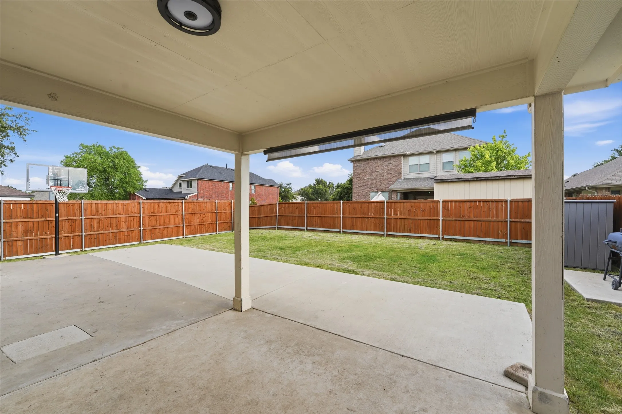 Single Family Residence For Rent in Denton County , 1720 Morning Dove, Aubrey, Texas 76227, 4 Bedroom, 3 Bathroom, 2 Garage spaces, 2,491 Sqft, built in 2004, mls#21362569, Real Estate Agent in Aubrey, Homes For Rent in Denton county, Homes For Rent in Aubrey, Realtor in Aubrey Texas, Real Estate Brokerage Independent Realty Texas, Luminita Cordes Realtor
