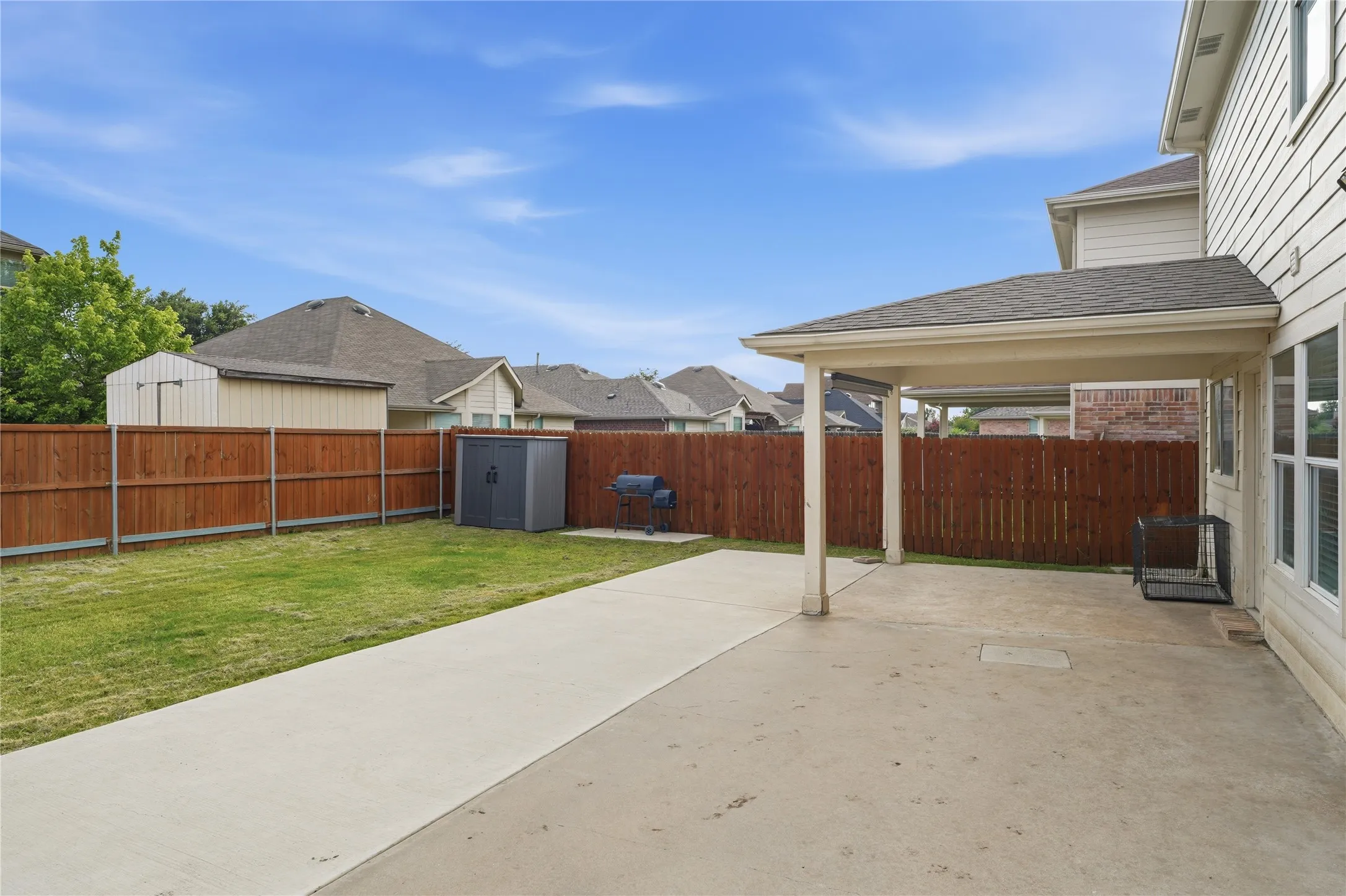 Single Family Residence For Rent in Denton County , 1720 Morning Dove, Aubrey, Texas 76227, 4 Bedroom, 3 Bathroom, 2 Garage spaces, 2,491 Sqft, built in 2004, mls#21362569, Real Estate Agent in Aubrey, Homes For Rent in Denton county, Homes For Rent in Aubrey, Realtor in Aubrey Texas, Real Estate Brokerage Independent Realty Texas, Luminita Cordes Realtor