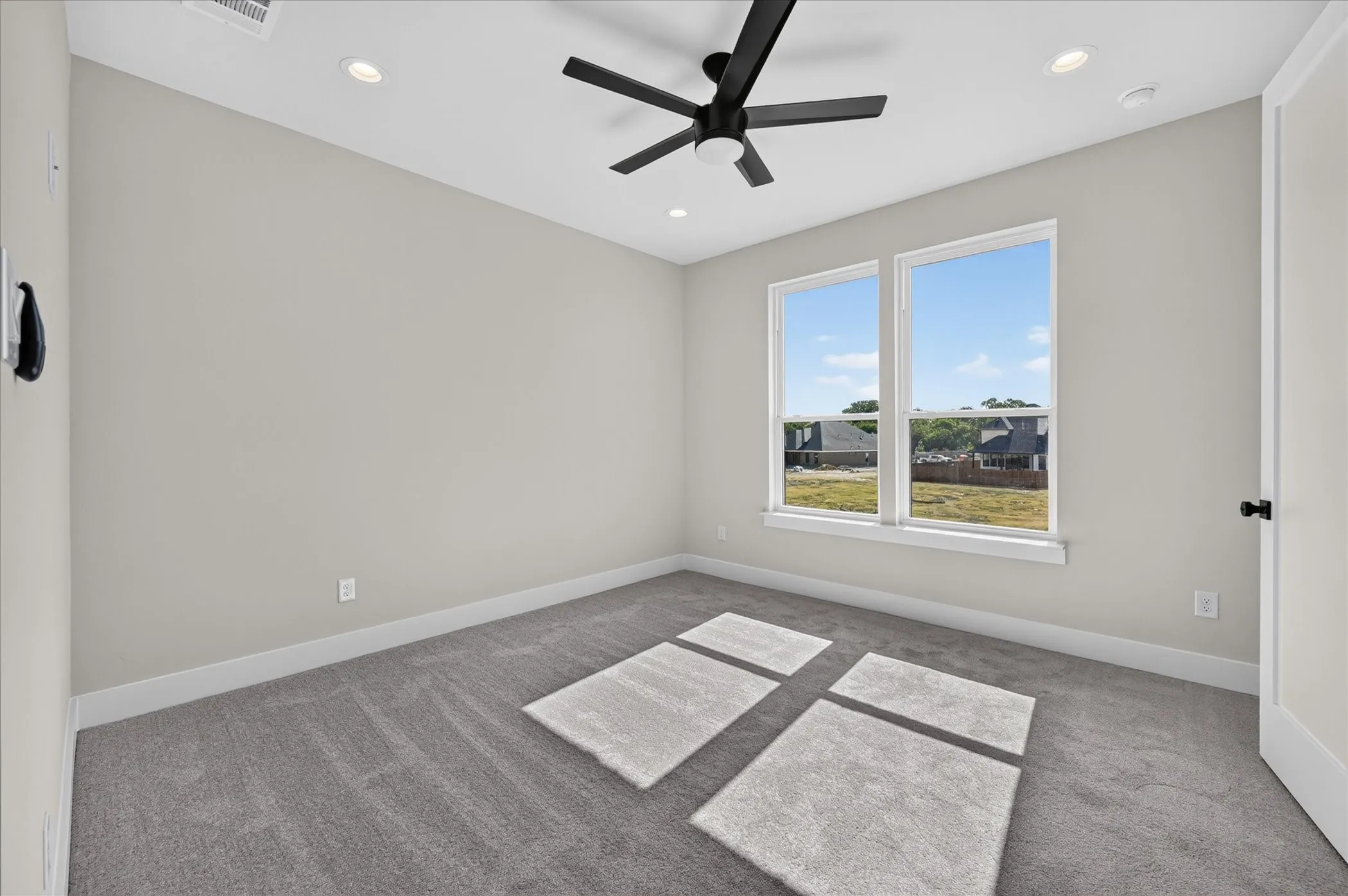 Single Family Residence For Sale in Ellis County , 114 Emma Street, Red Oak, Texas 75154, 5 Bedroom, 4 Bathroom, 2 Garage spaces, 2,630 Sqft, built in 2026, mls#21362568, Real Estate Agent in Red Oak, Homes For Sale in Ellis county, Homes For Sale in Red Oak, Realtor in Red Oak Texas, Real Estate Brokerage Independent Realty Texas, Luminita Cordes Realtor