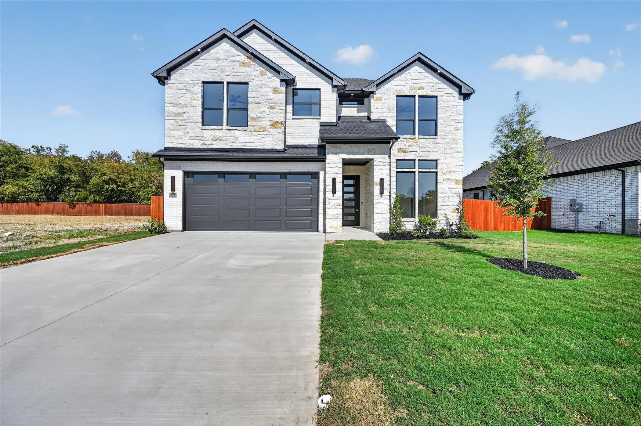 Single Family Residence For Sale in Ellis County , 114 Emma Street, Red Oak, Texas 75154, 5 Bedroom, 4 Bathroom, 2 Garage spaces, 2,630 Sqft, built in 2026, mls#21362568, Real Estate Agent in Red Oak, Homes For Sale in Ellis county, Homes For Sale in Red Oak, Realtor in Red Oak Texas, Real Estate Brokerage Independent Realty Texas, Luminita Cordes Realtor