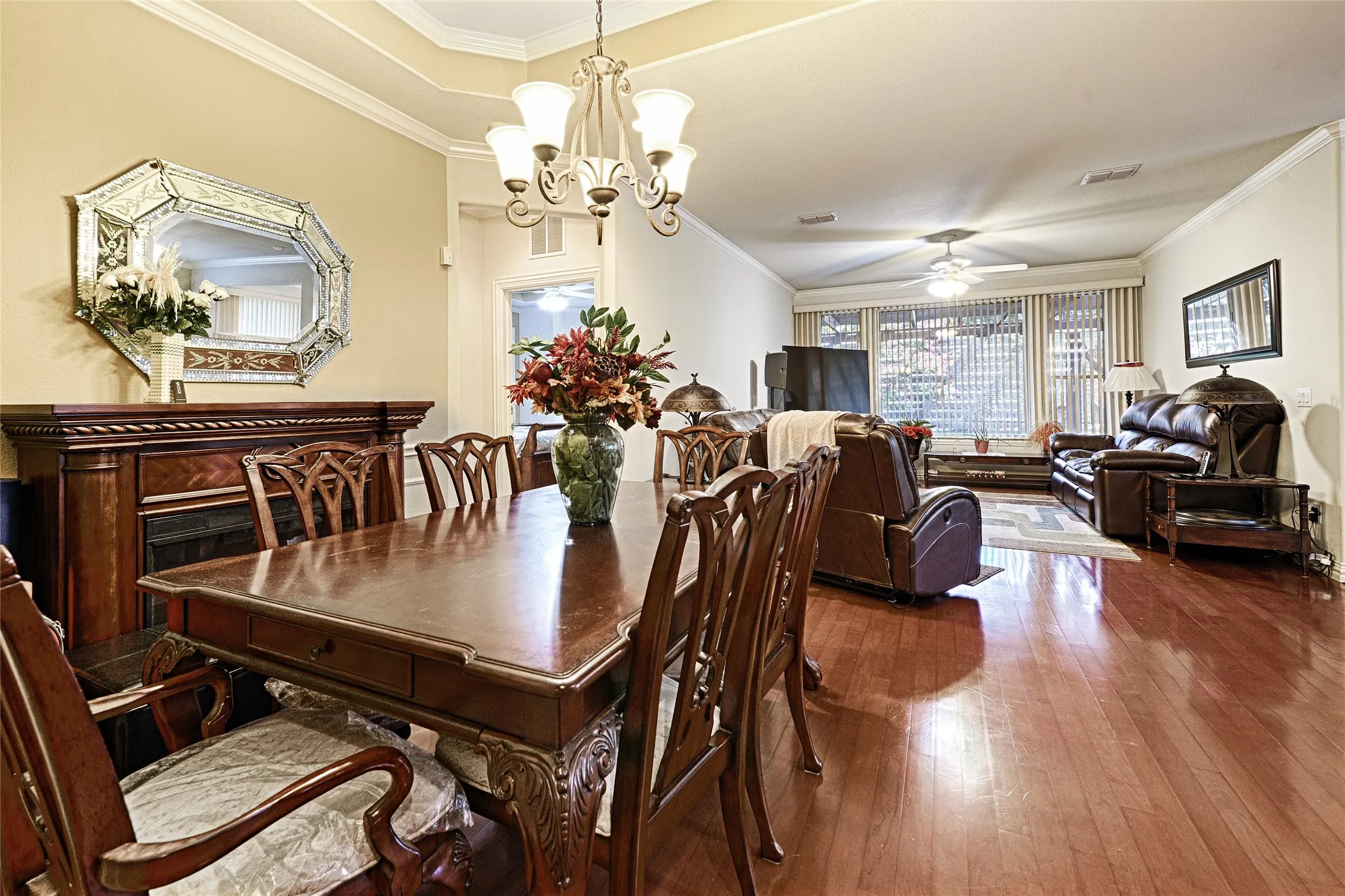 Single Family Residence For Sale in Denton County , 7342 Reflection Bay Drive, Frisco, Texas 75036, 2 Bedroom, 2 Bathroom, 2 Garage spaces, 2,018 Sqft, built in 2007, mls#21362371, Real Estate Agent in Frisco, Homes For Sale in Denton county, Homes For Sale in Frisco, Realtor in Frisco Texas, Real Estate Brokerage Independent Realty Texas, Luminita Cordes Realtor