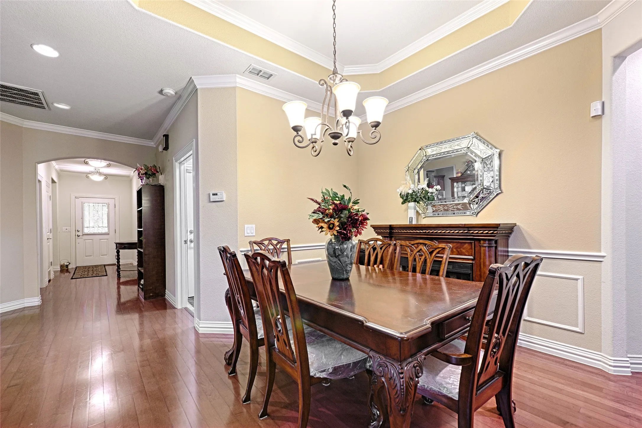 Single Family Residence For Sale in Denton County , 7342 Reflection Bay Drive, Frisco, Texas 75036, 2 Bedroom, 2 Bathroom, 2 Garage spaces, 2,018 Sqft, built in 2007, mls#21362371, Real Estate Agent in Frisco, Homes For Sale in Denton county, Homes For Sale in Frisco, Realtor in Frisco Texas, Real Estate Brokerage Independent Realty Texas, Luminita Cordes Realtor
